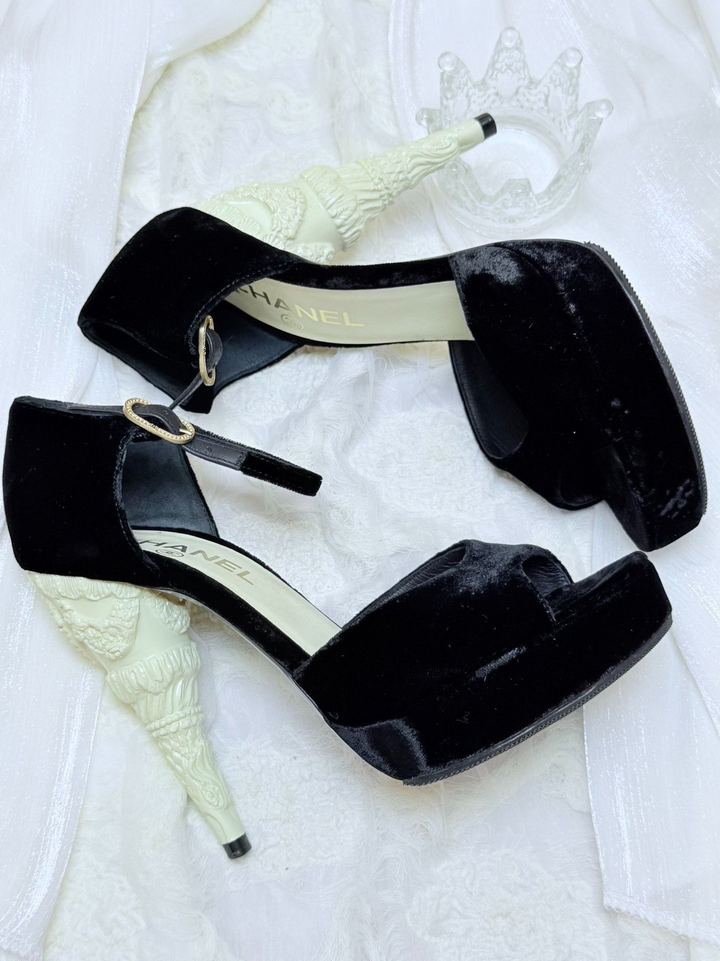 Chanel Chanel Velvet Sandals us_7 Women Size US 7 / IT 37 - 3 Thumbnail