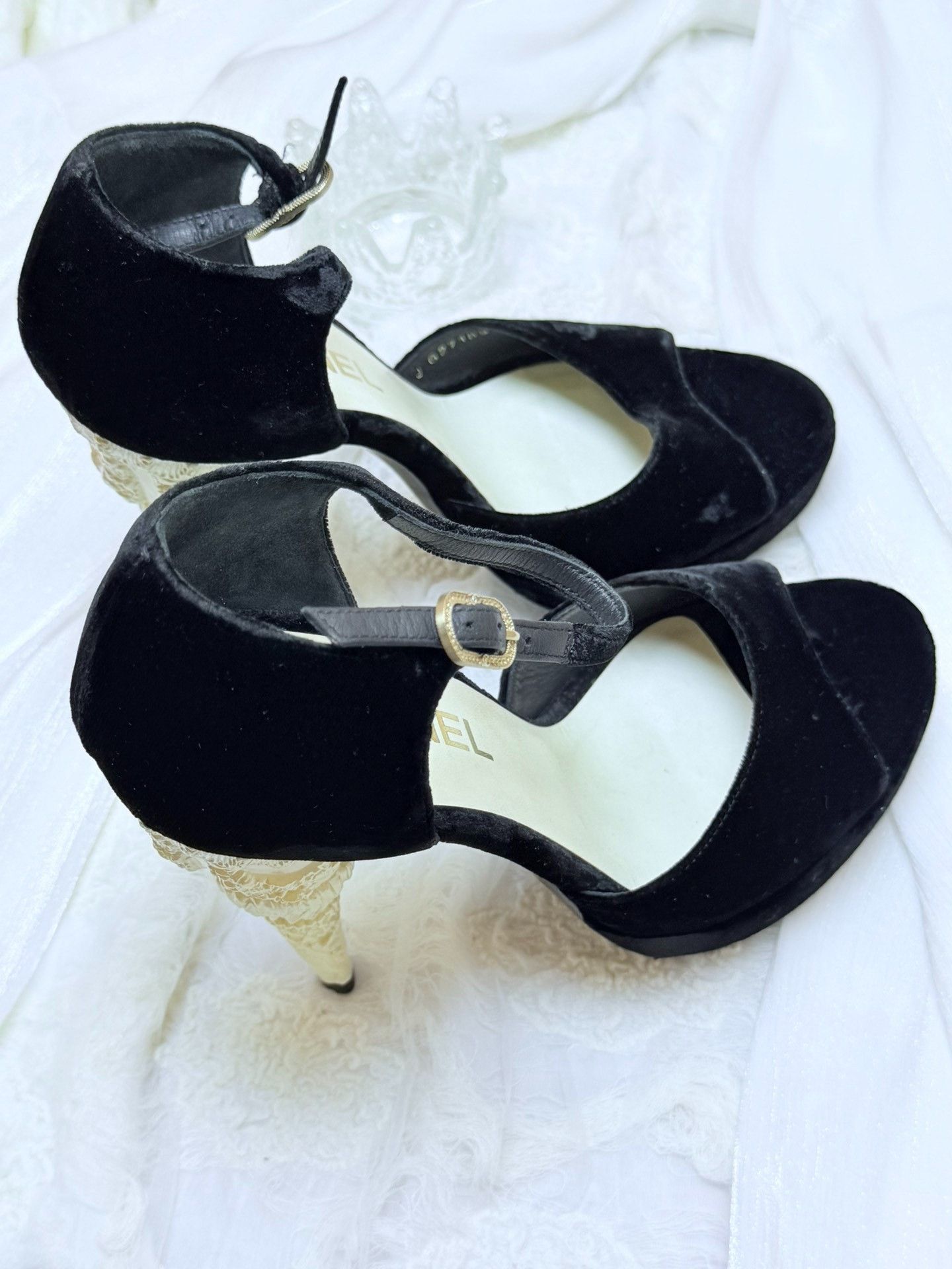 Chanel Chanel Velvet Sandals us_7 Women Size US 7 / IT 37 - 4 Thumbnail