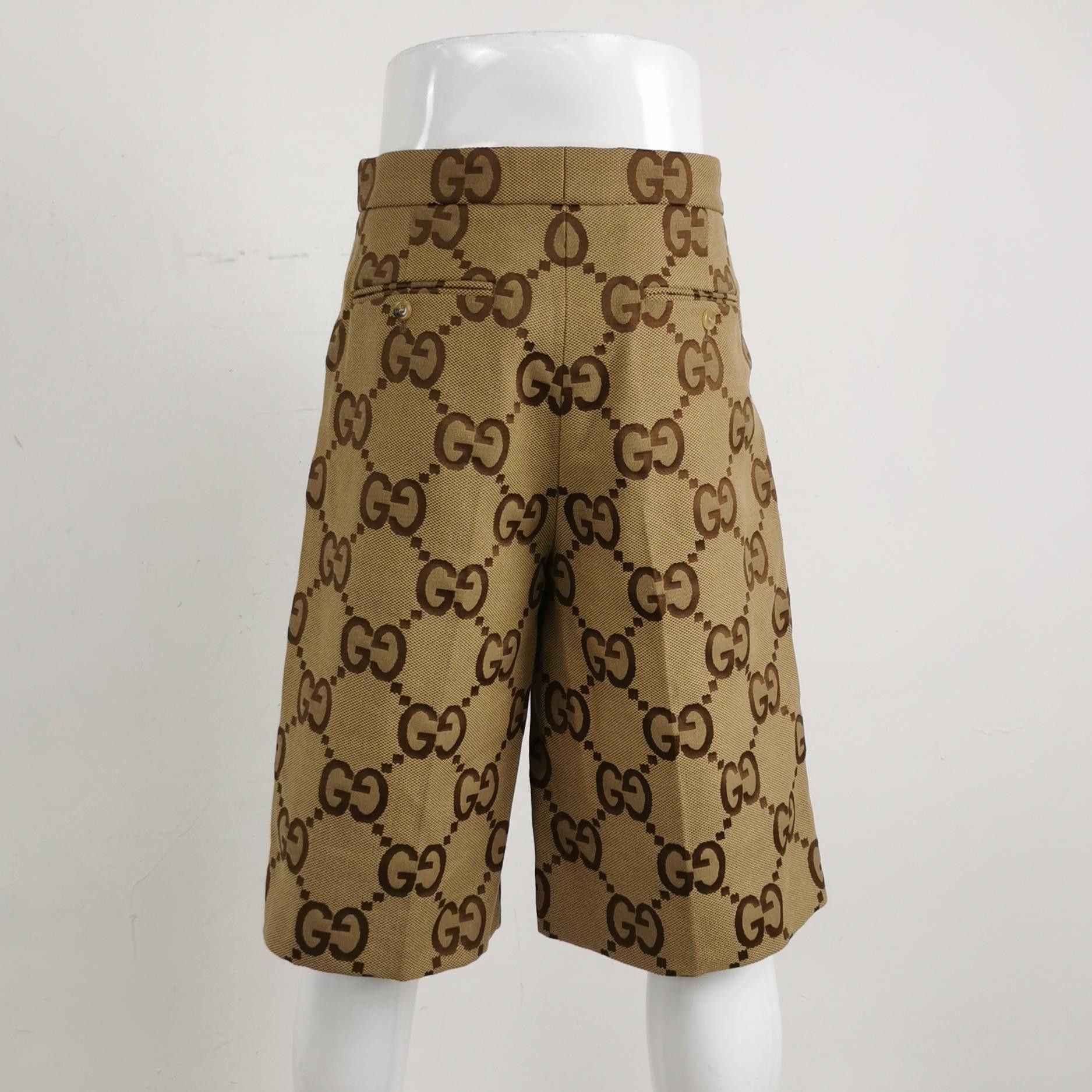 Gucci Gucci Jumbo GG Canvas Shorts Size 46 Size US 30 / EU 46 - 2 Thumbnail