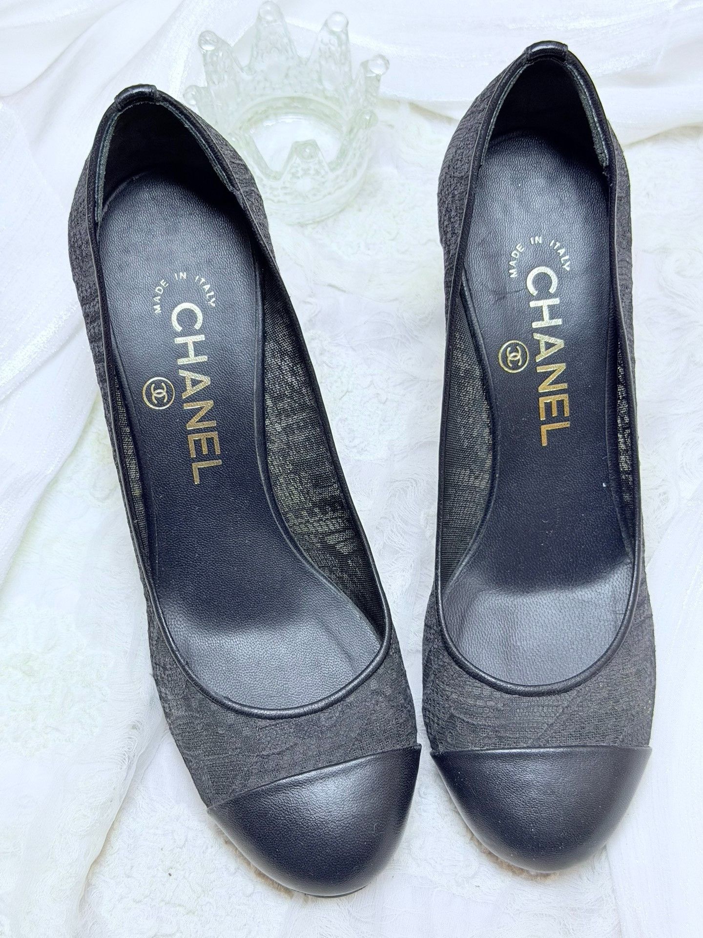 Chanel Chanel Black Lowtop Sneakers us_6 Women Size US 6 / IT 36 - 2 Thumbnail