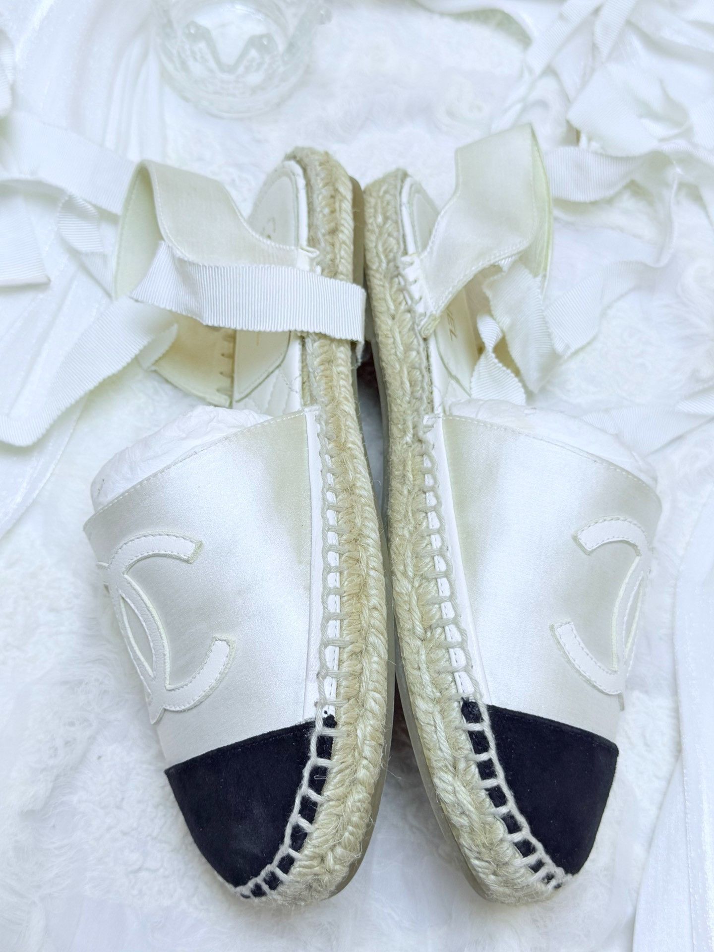 Chanel Chanel Silk Multi Lowtop Sneakers us_6 Women Size US 6 / IT 36 - 2 Thumbnail
