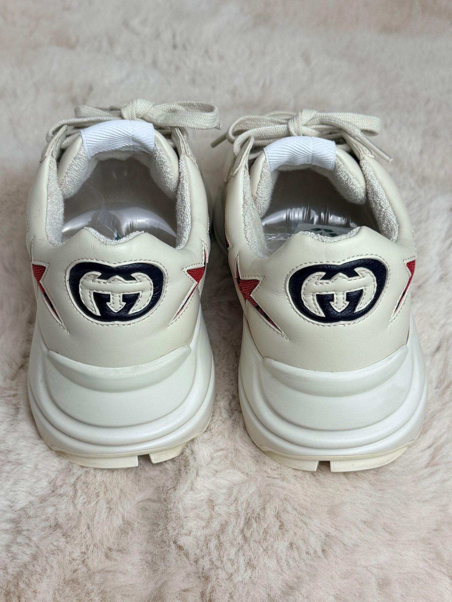 Gucci Gucci White Lowtop Sneakers us_6-5 Women Size US 6.5 / IT 36.5 - 6 Thumbnail