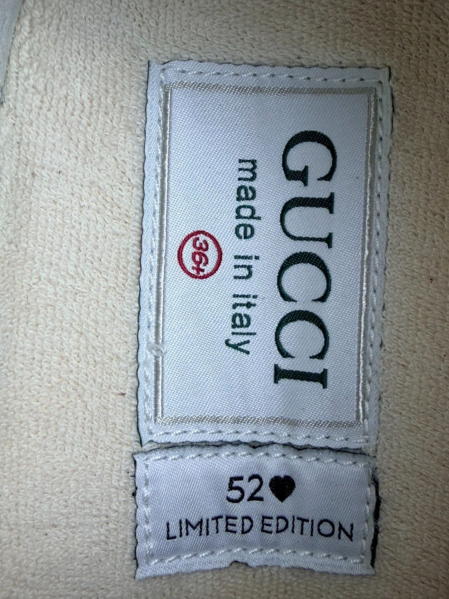 Gucci Gucci White Lowtop Sneakers us_6-5 Women Size US 6.5 / IT 36.5 - 8 Thumbnail
