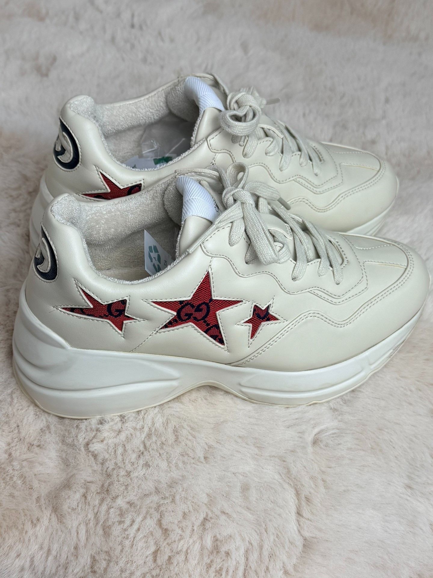 Gucci Gucci White Lowtop Sneakers us_6-5 Women Size US 6.5 / IT 36.5 - 3 Thumbnail