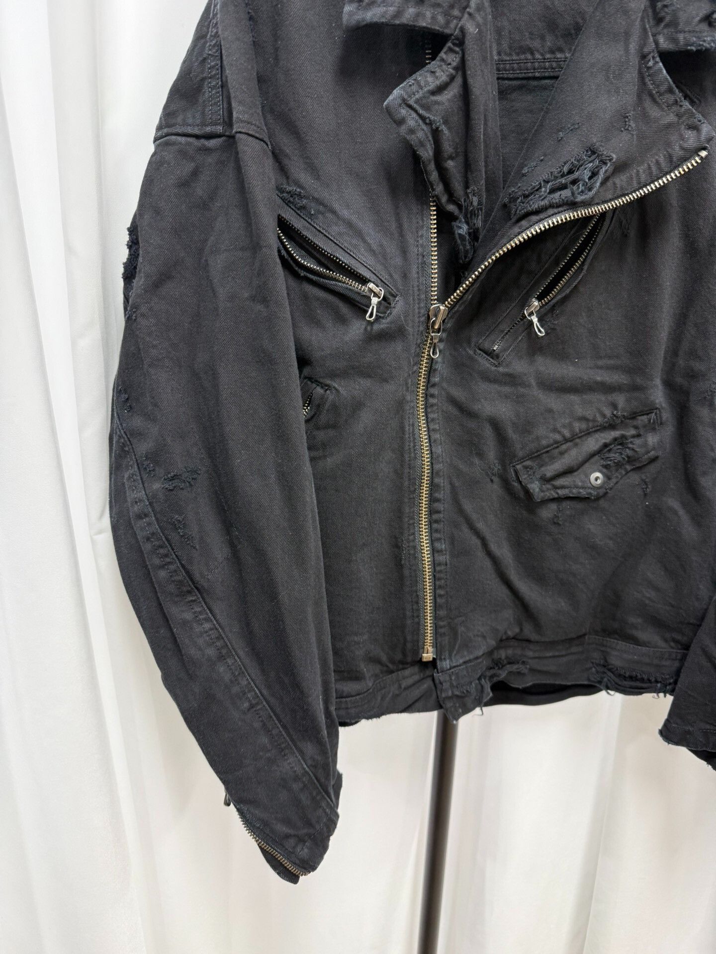 Julius Julius 7 Distressed Denim Jacket Size US M / EU 48-50 / 2 - 4 Thumbnail