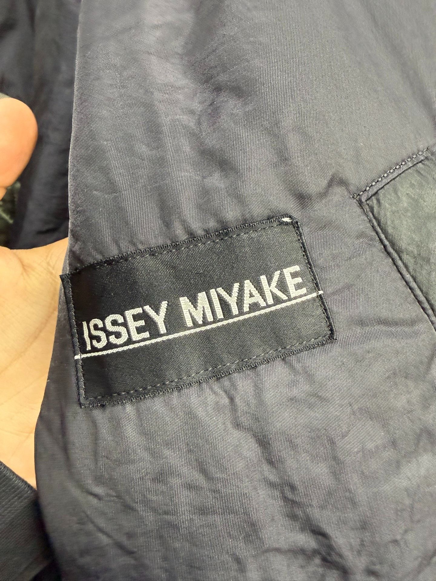 Issey Miyake Issey Miyake Archives Quilted Bomber Jacket Size US M / EU 48-50 / 2 - 7 Thumbnail