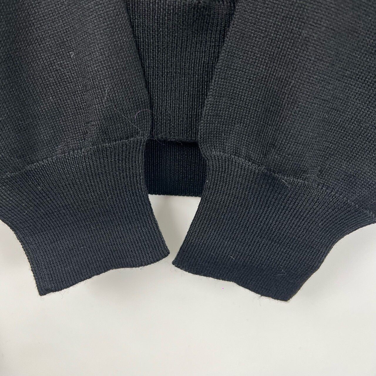Prada Prada Black V-Neck Knit Sweater Size US M / EU 48-50 / 2 - 6 Thumbnail
