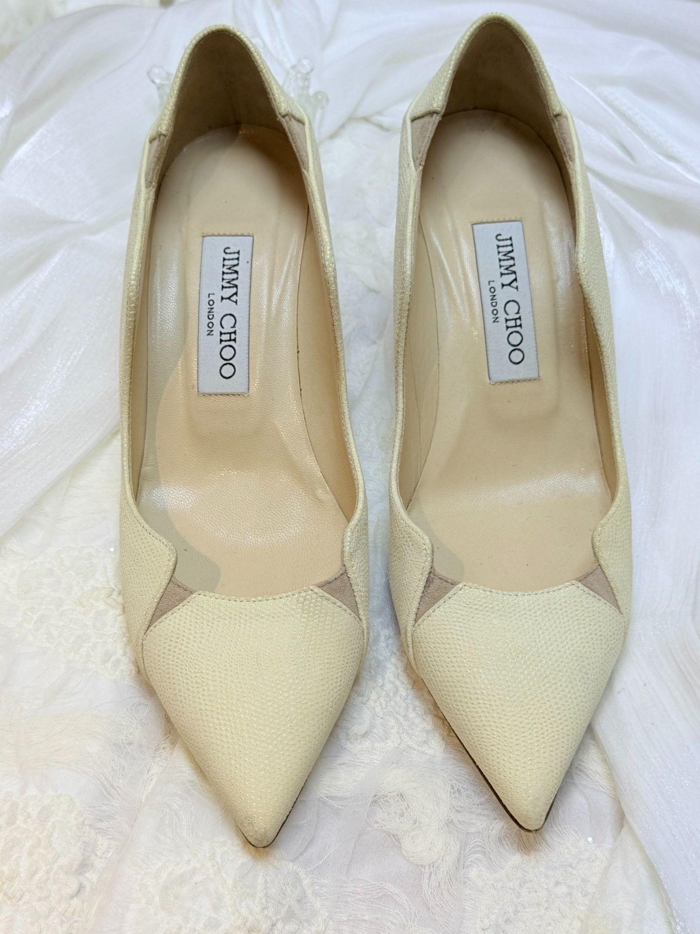 Jimmy Choo Jimmy Choo White Lowtop Sneakers us_7 Women Size US 7 / IT 37 - 3 Thumbnail