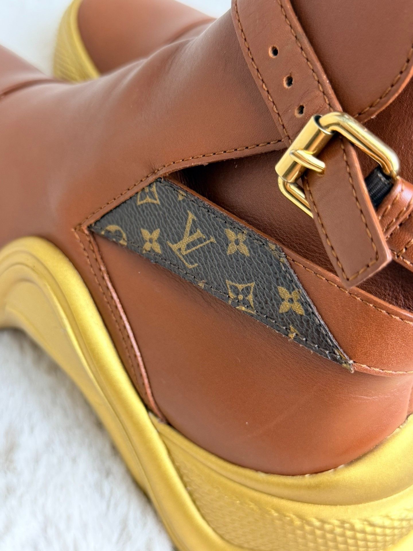 Louis Vuitton Louis Vuitton Brown Boots us_5-5 Women Size US 5.5 / IT 35.5 - 6 Thumbnail