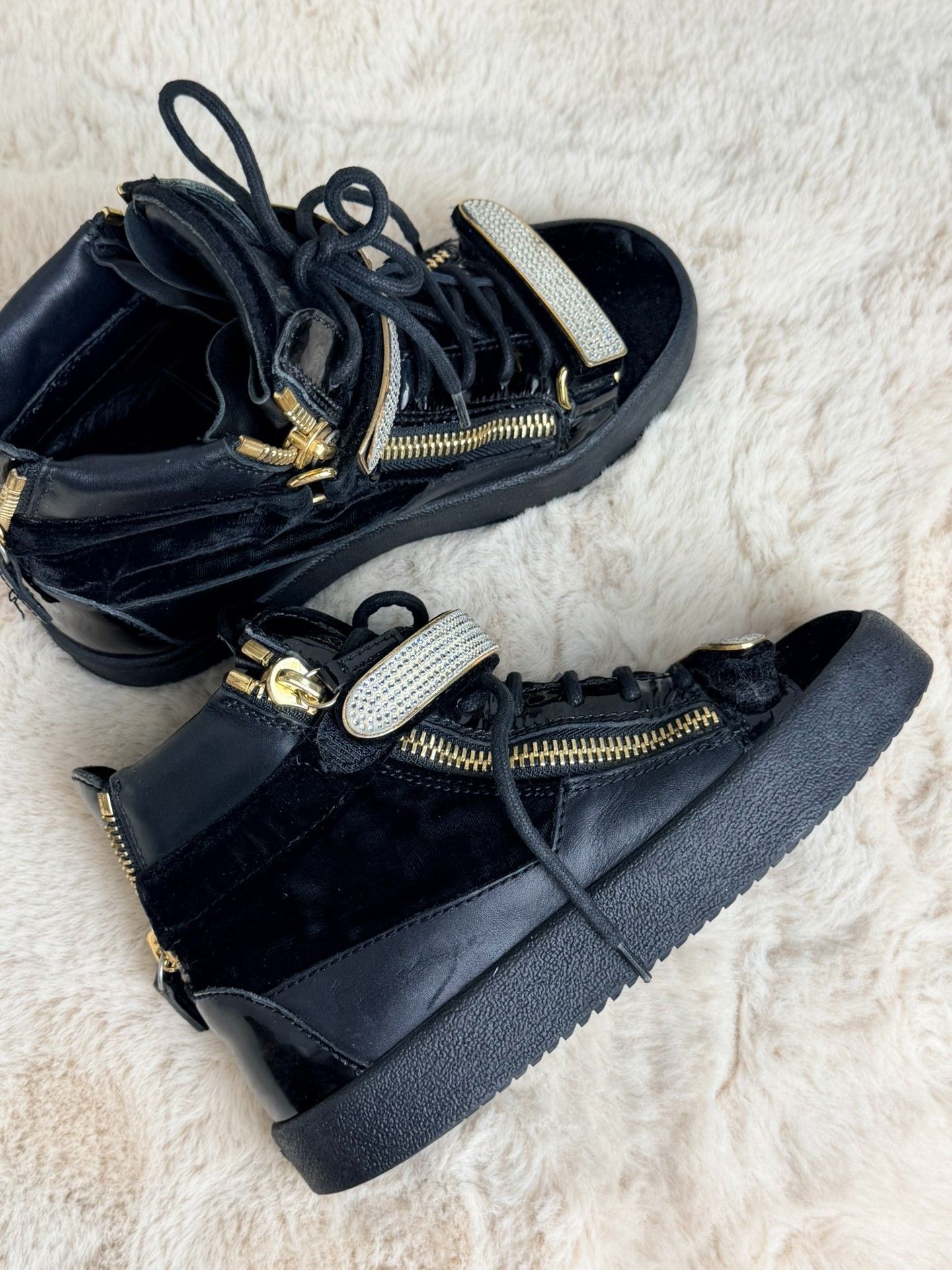 Giuseppe Zanotti Giuseppe Zanotti Black Hitop Sneakers us_5 Women Size US 5 / IT 35 - 3 Thumbnail