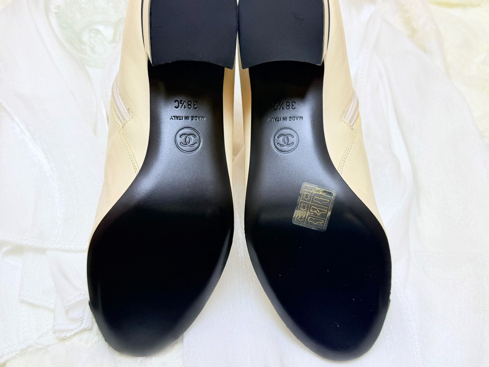 Chanel Chanel Multi Boots us_8-5 Women Size US 8.5 / IT 38.5 - 4 Thumbnail