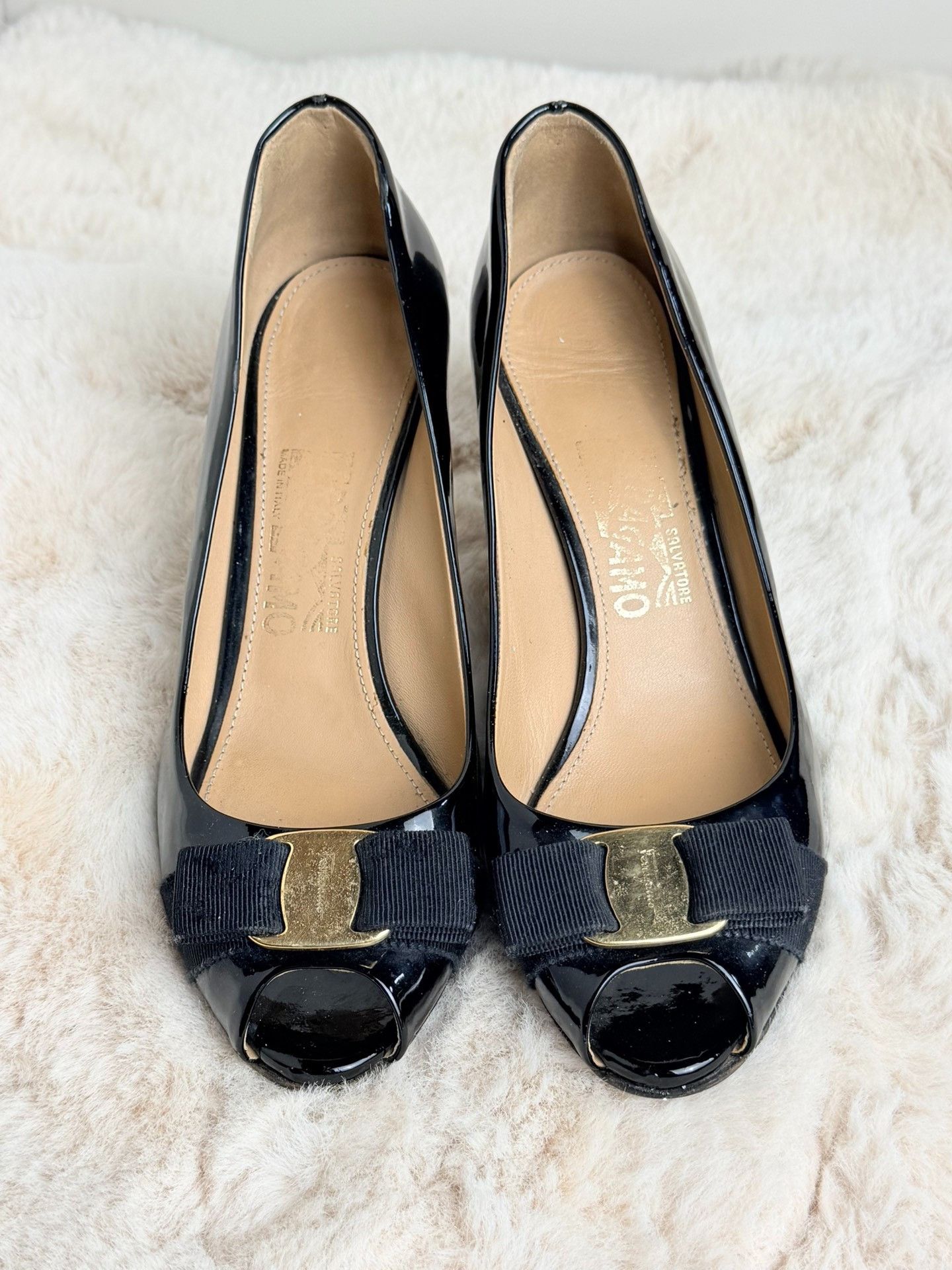 Salvatore Ferragamo Salvatore Ferragamo Patent Gold Lowtop Sneakers us_6-5 Women Size US 6.5 / IT 36.5 - 2 Thumbnail