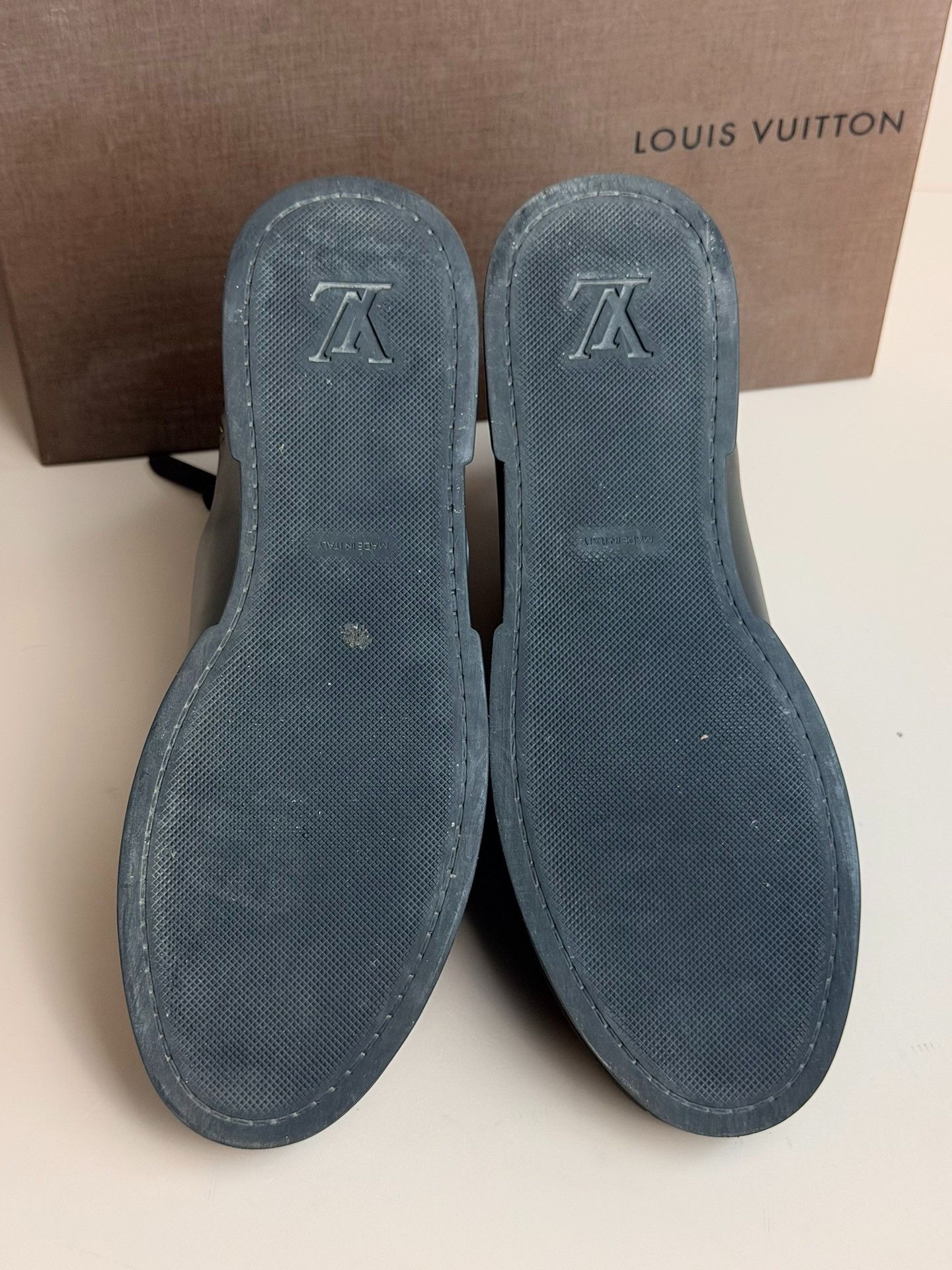 Louis Vuitton Louis Vuitton Retro Black Hitop Sneakers us_5 Women Size US 5 / IT 35 - 6 Thumbnail