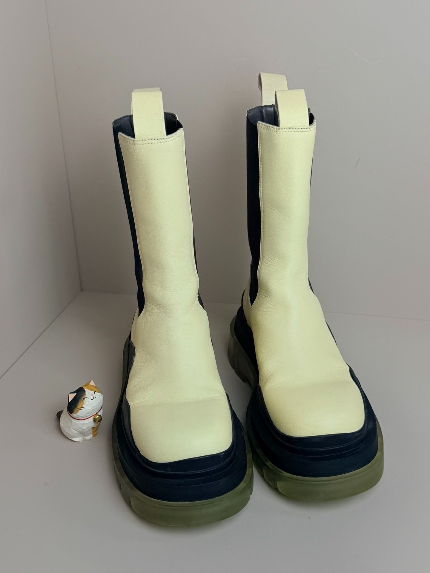 Bottega Veneta Bottega Veneta White Boots us_6-5 Women Size US 6.5 / IT 36.5 - 3 Thumbnail