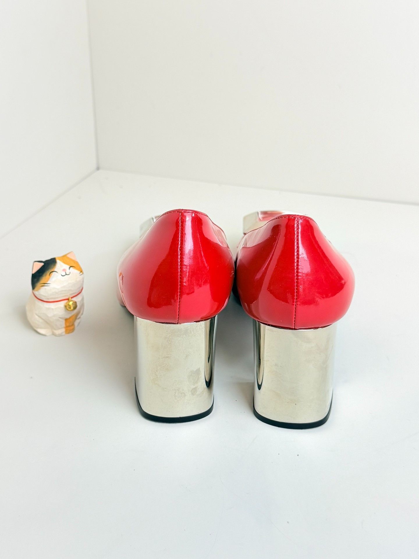 Prada Prada Patent Red Lowtop Sneakers us_7 Women Size US 7 / IT 37 - 4 Thumbnail