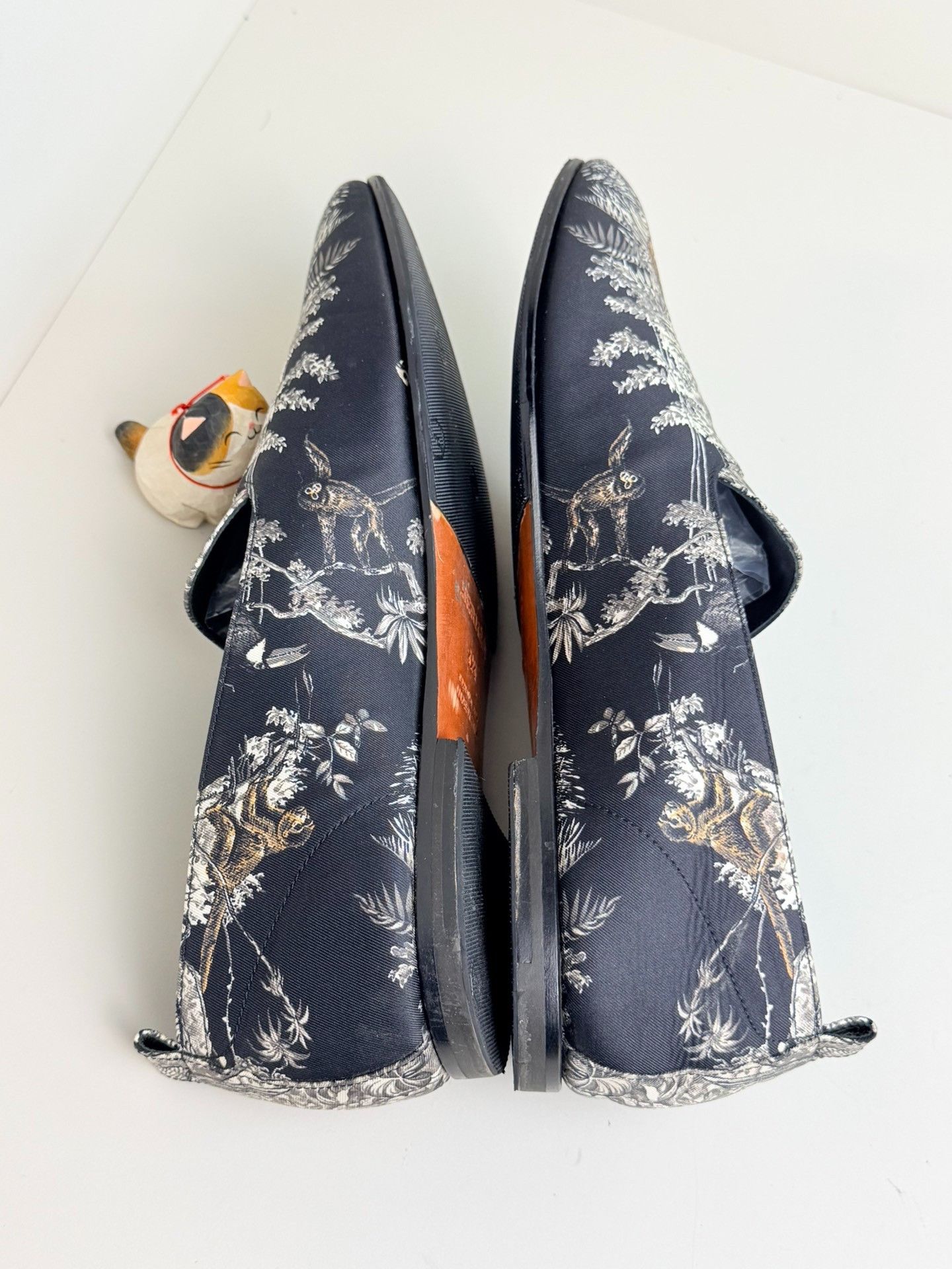Hermes Hermes Embroidered Black Lowtop Sneakers 9.5 Men Size US 9.5 / EU 42-43 - 5 Thumbnail