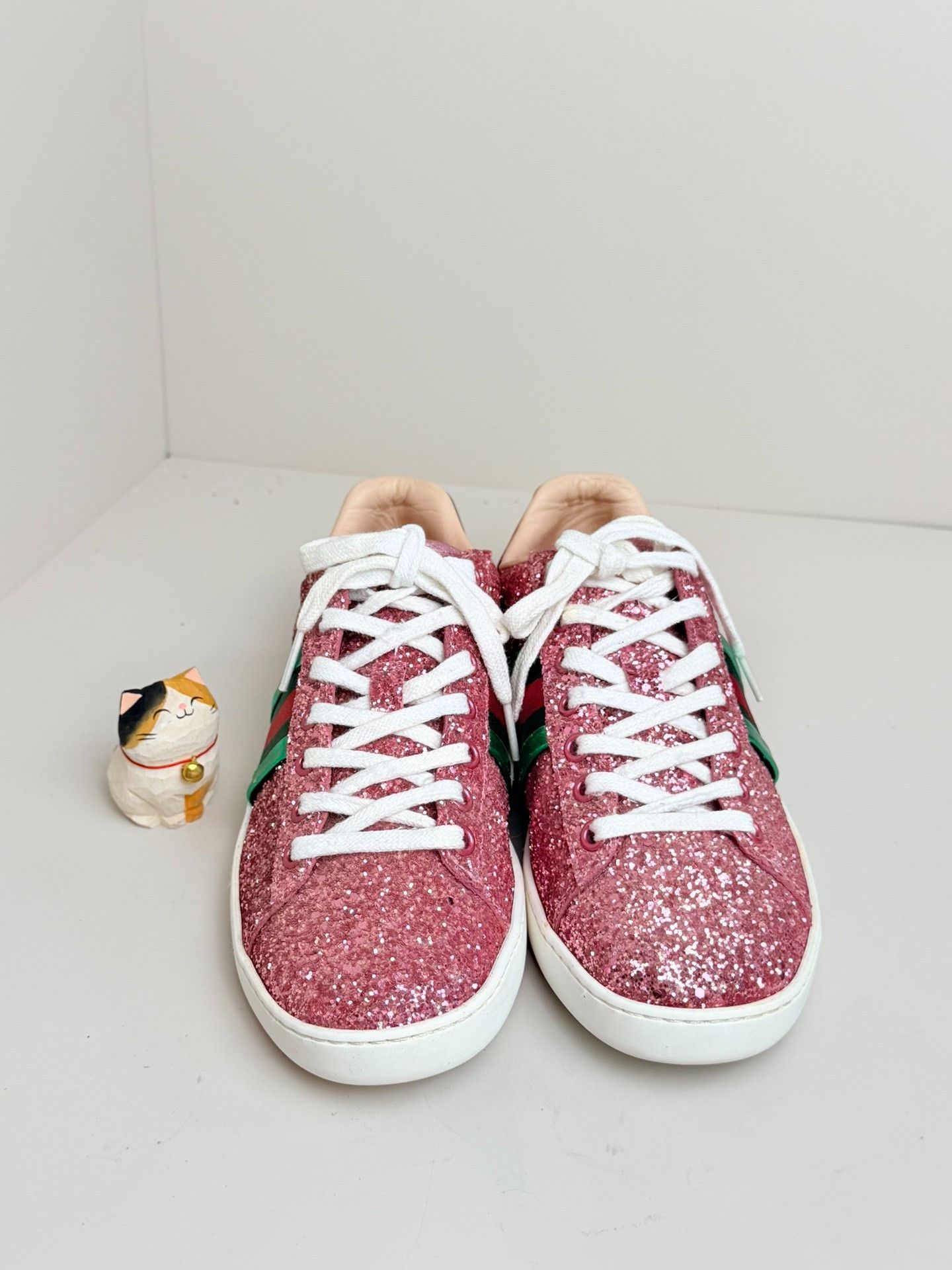 Gucci Gucci Red Lowtop Sneakers us_6 Women Size US 6 / IT 36 - 3 Thumbnail