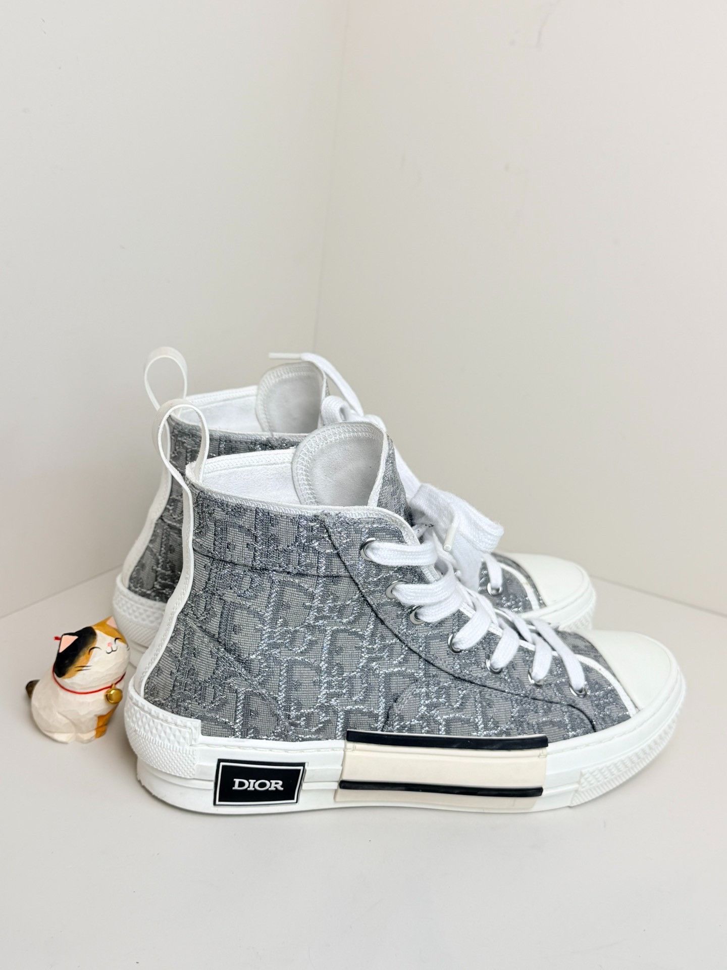 Dior Dior Gray Hitop Sneakers us_9 Women Size US 9 / IT 39 - 3 Thumbnail