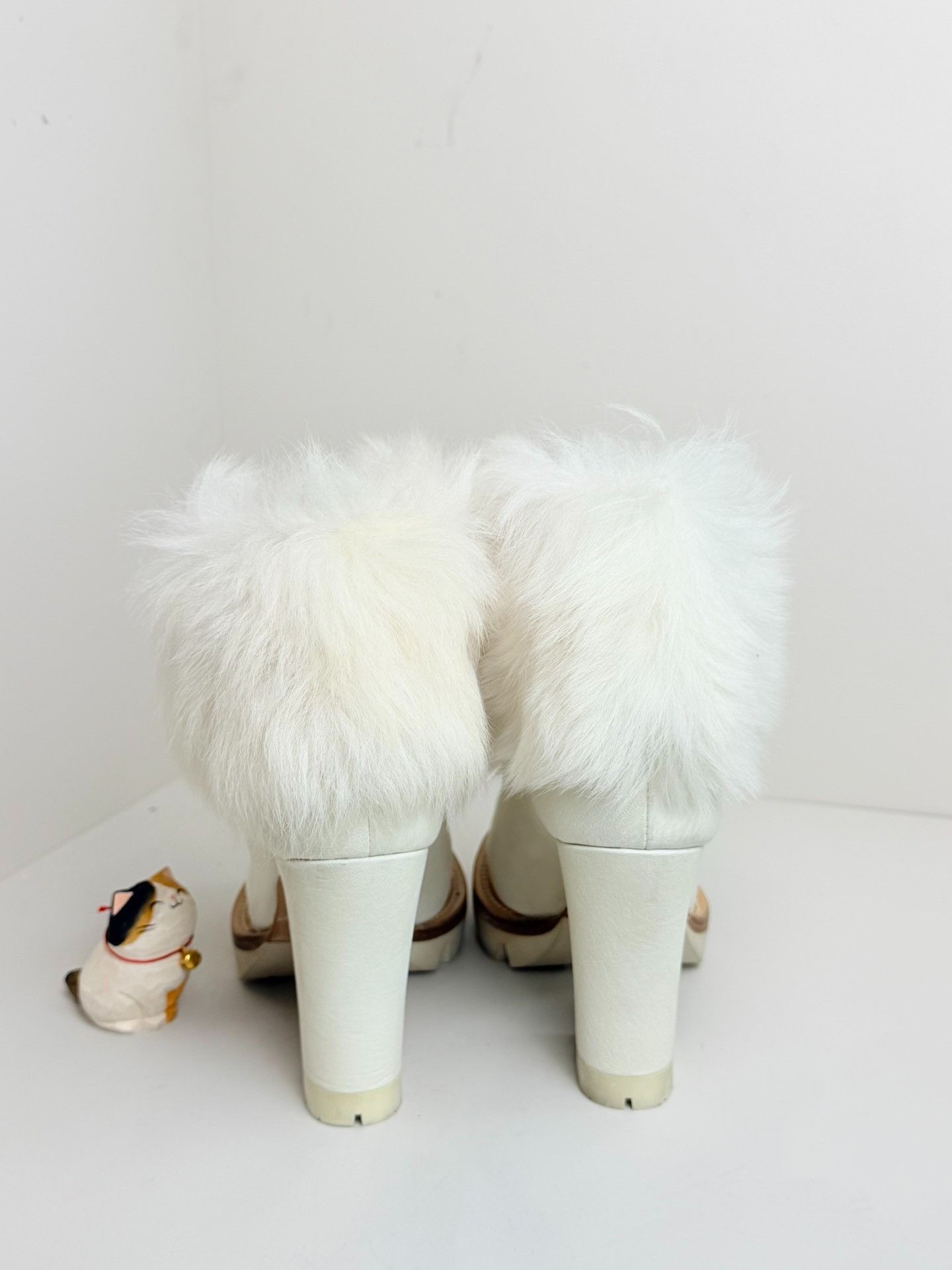 Prada Prada Distressed White Boots us_5-5 Women Size US 5.5 / IT 35.5 - 4 Thumbnail