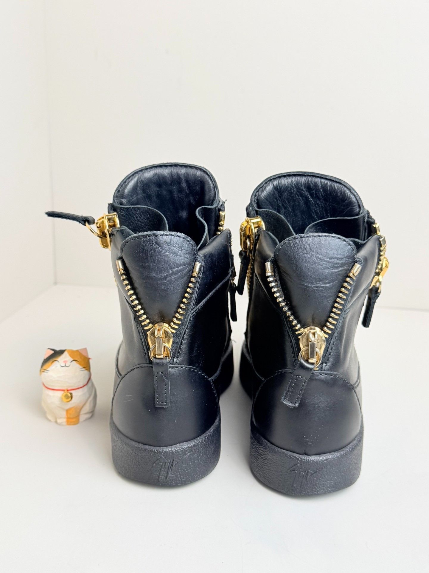 Giuseppe Zanotti Giuseppe Zanotti Black Hitop Sneakers us_5 Women Size US 5 / IT 35 - 4 Thumbnail