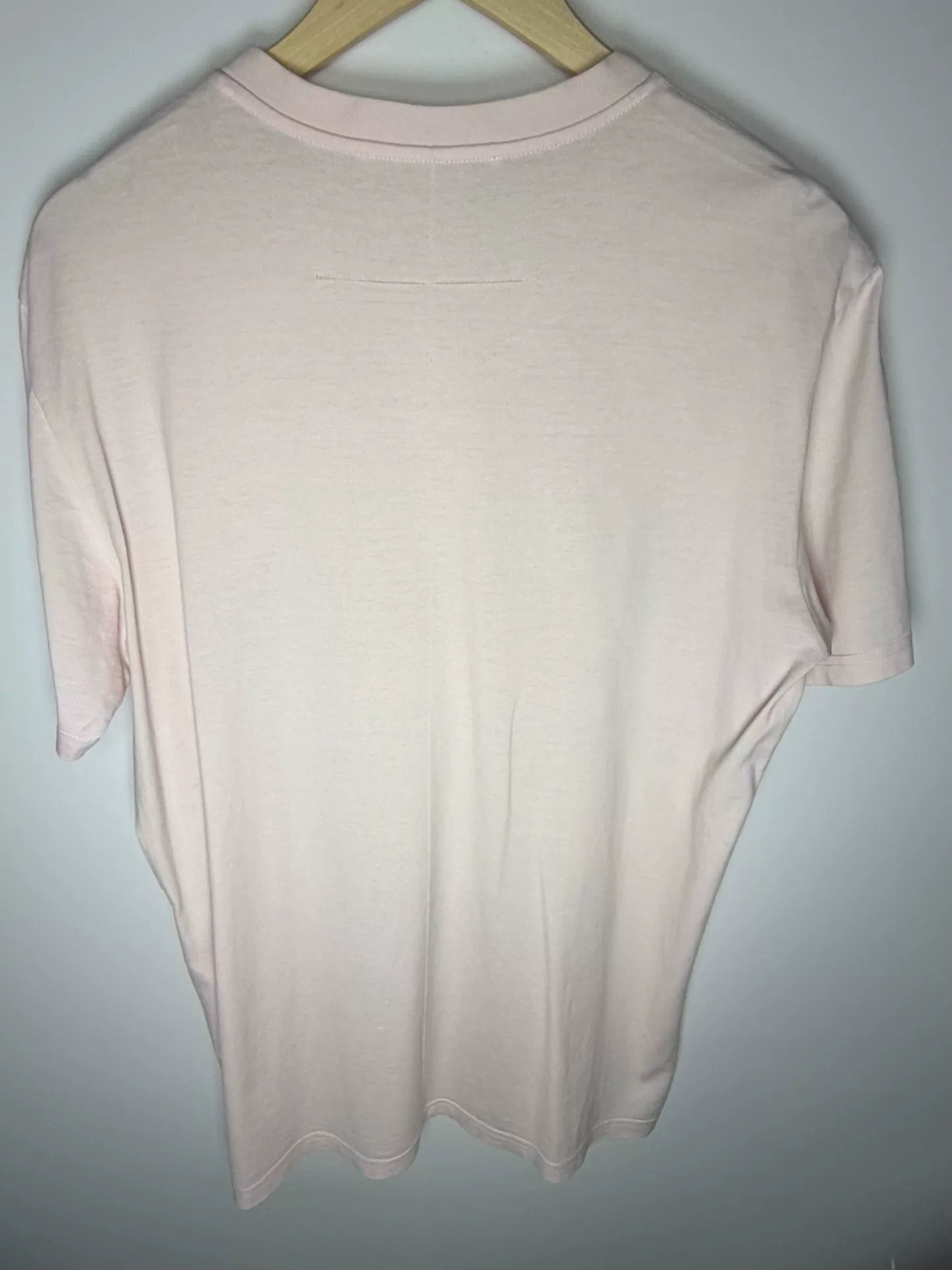Givenchy Givenchy Pink T-Shirt XS Women Size XS / US 0-2 / IT 36-38 - 2 Thumbnail