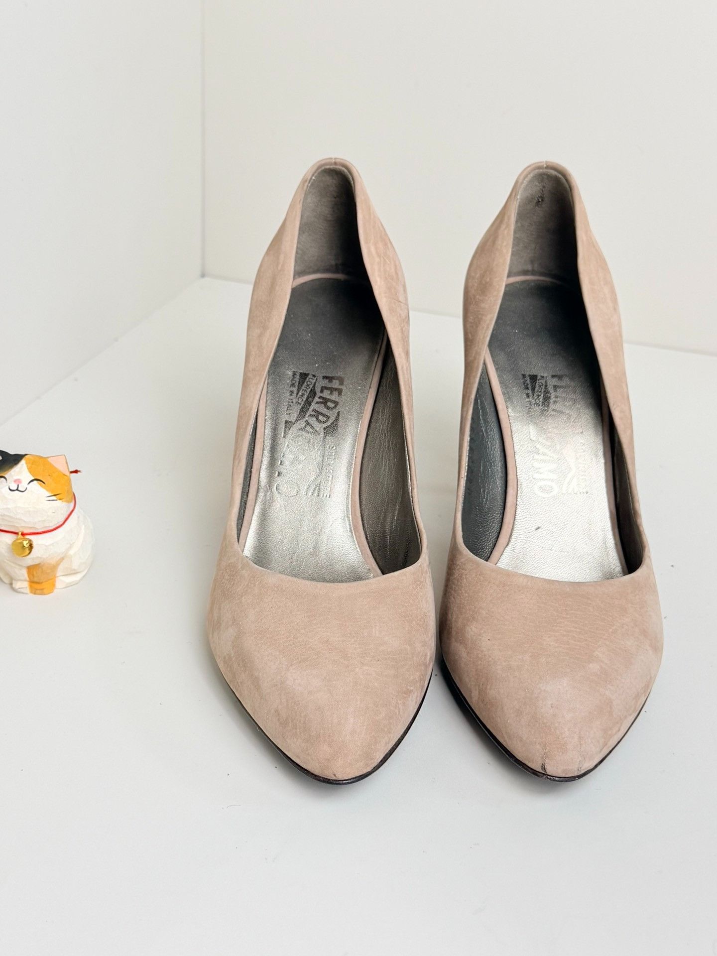 Salvatore Ferragamo Salvatore Ferragamo Pink Lowtop Sneakers us_7 Women Size US 7 / IT 37 - 2 Thumbnail