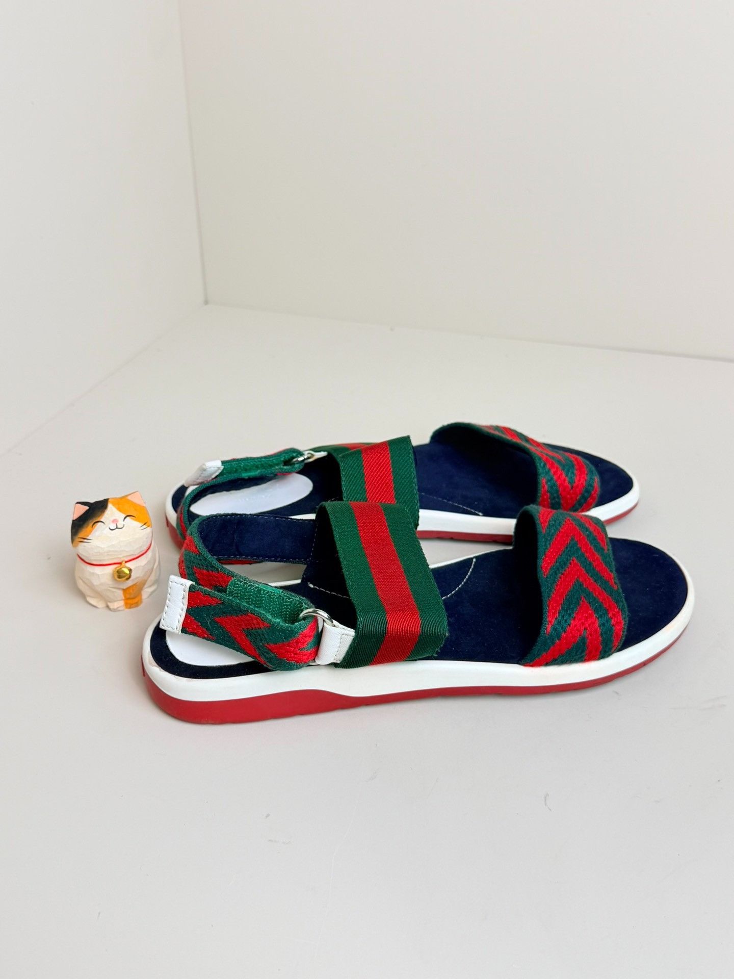 Gucci Gucci Red Sandals us_6 Women Size US 6 / IT 36 - 2 Thumbnail