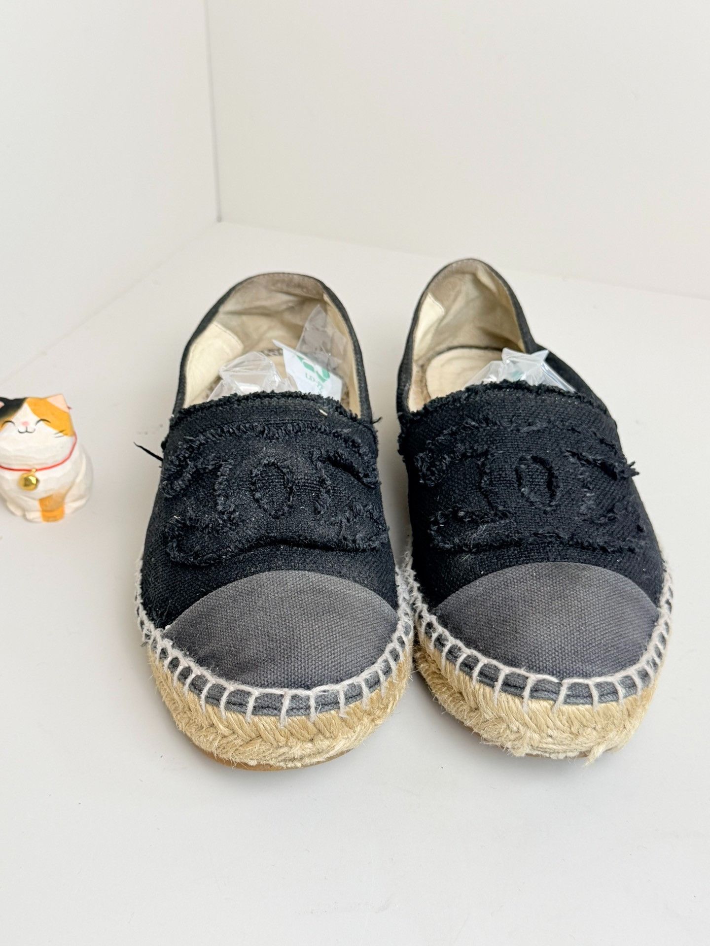 Chanel Chanel Denim Black Lowtop Sneakers us_8 Women Size US 8 / IT 38 - 3 Thumbnail