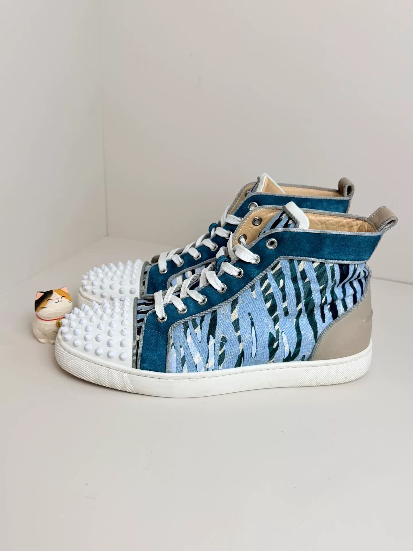 Christian Louboutin Christian Louboutin Limited Multi Hitop Sneakers 9 Men Size US 9 / EU 42 - 2 Thumbnail