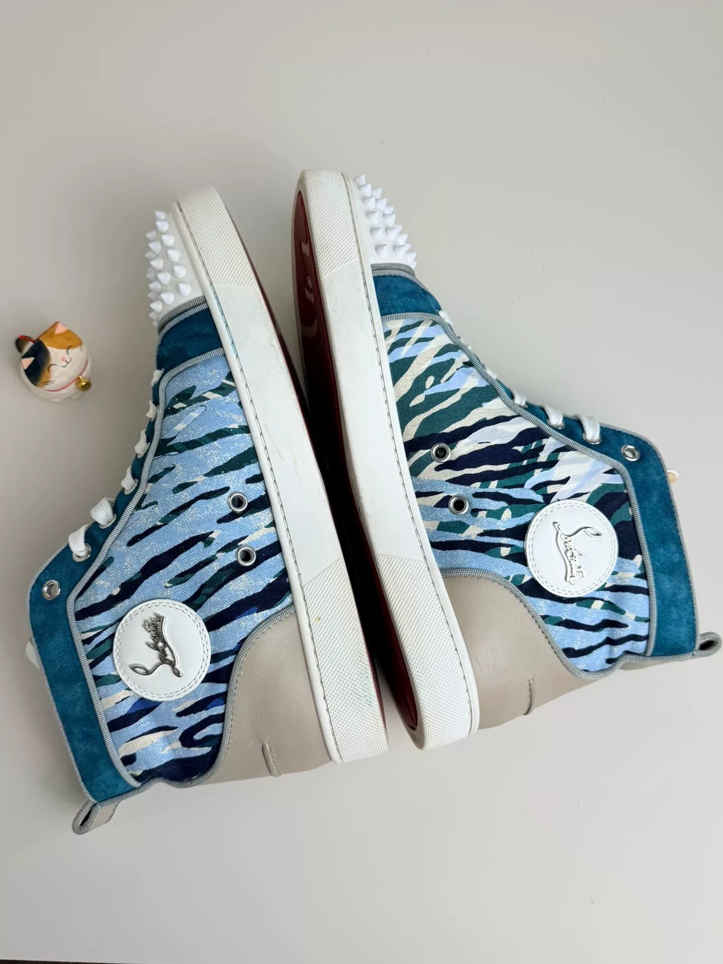 Christian Louboutin Christian Louboutin Limited Multi Hitop Sneakers 9 Men Size US 9 / EU 42 - 6 Thumbnail