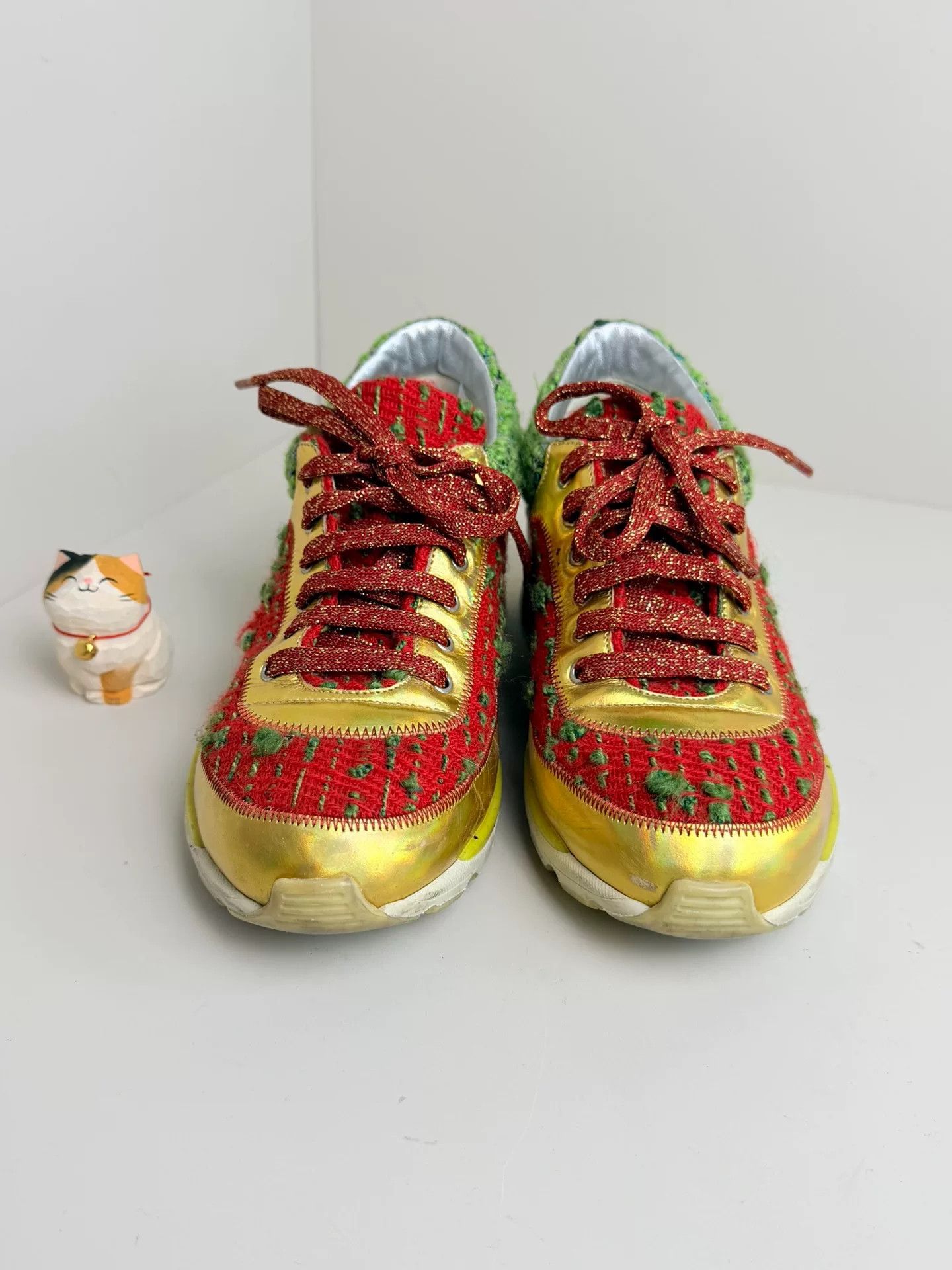 Chanel Chanel Wool Multi Lowtop Sneakers us_7-5 Women Size US 7.5 / IT 37.5 - 3 Thumbnail