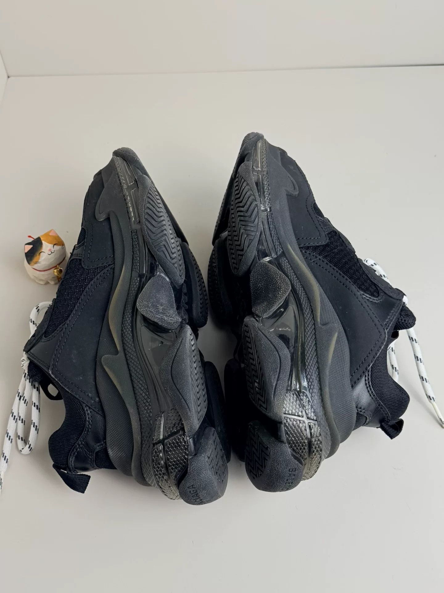 Balenciaga Balenciaga Black Lowtop Sneakers us_6 Women Size US 6 / IT 36 - 5 Thumbnail