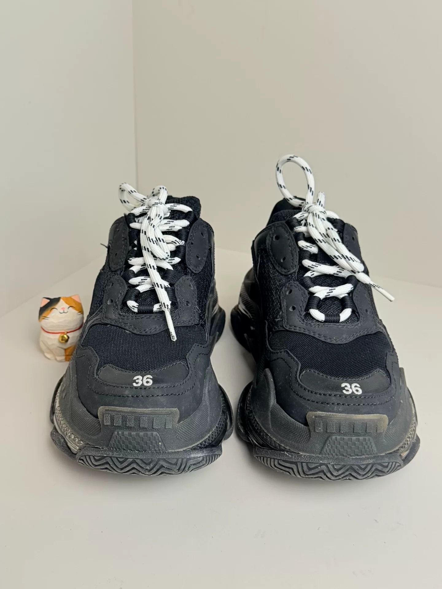 Balenciaga Balenciaga Black Lowtop Sneakers us_6 Women Size US 6 / IT 36 - 3 Thumbnail