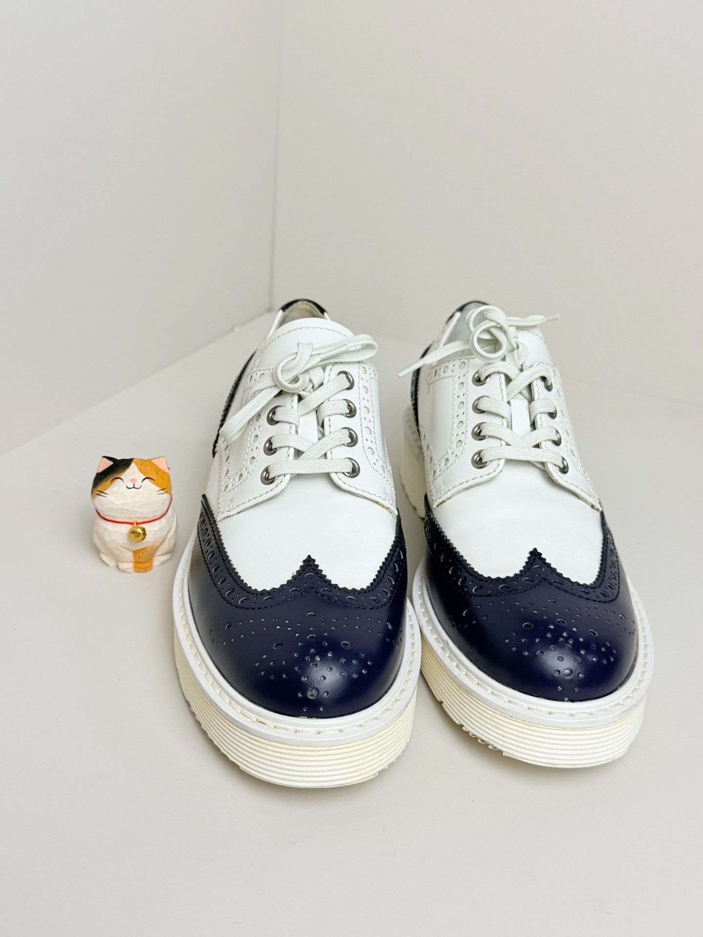 Prada Prada Casual Lowtop Sneakers us_7-5 Women Size US 7.5 / IT 37.5 - 3 Thumbnail