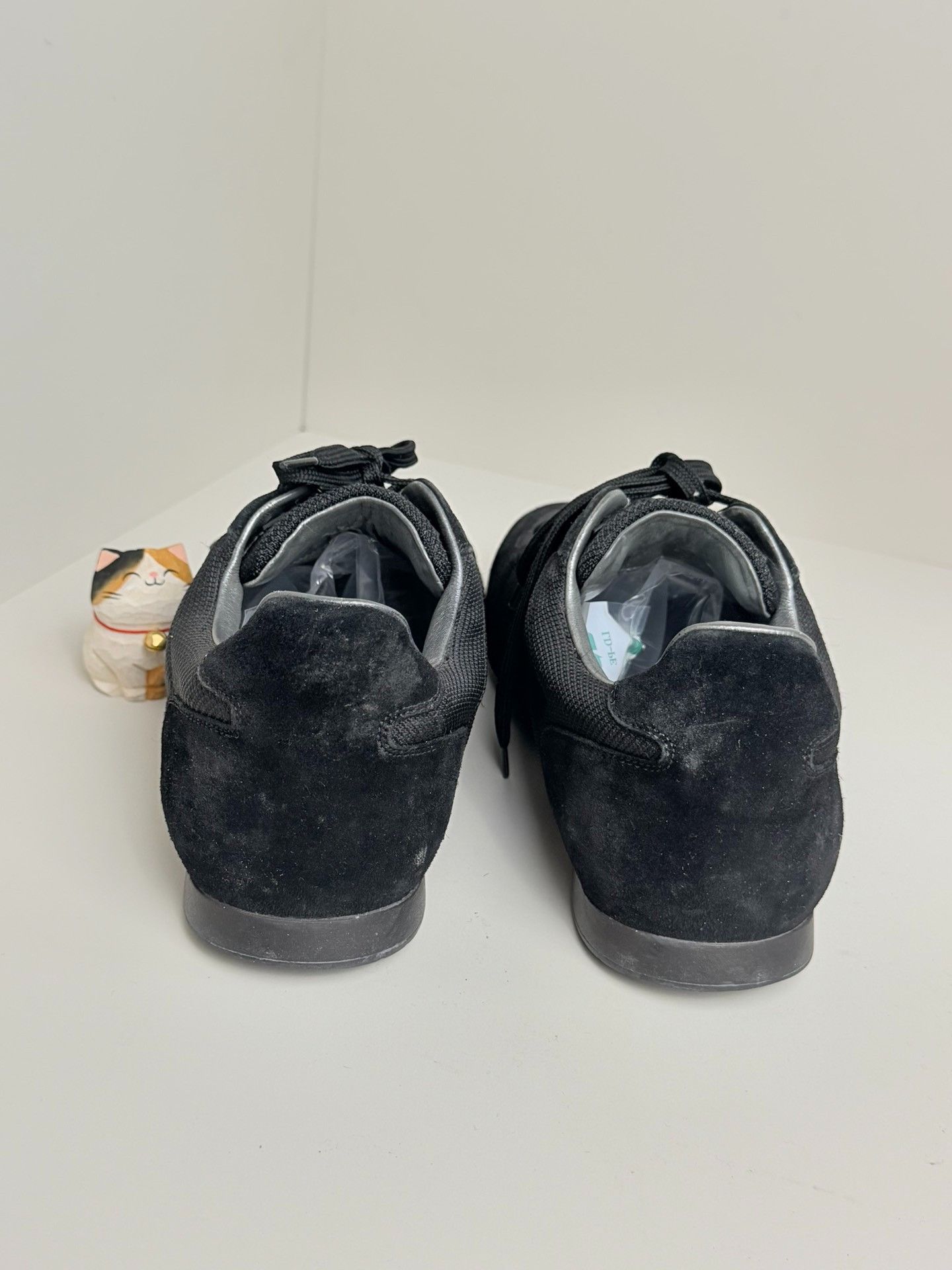 Louis Vuitton Louis Vuitton Casual Lowtop Sneakers 6 Men Size US 6 / EU 39 - 4 Thumbnail