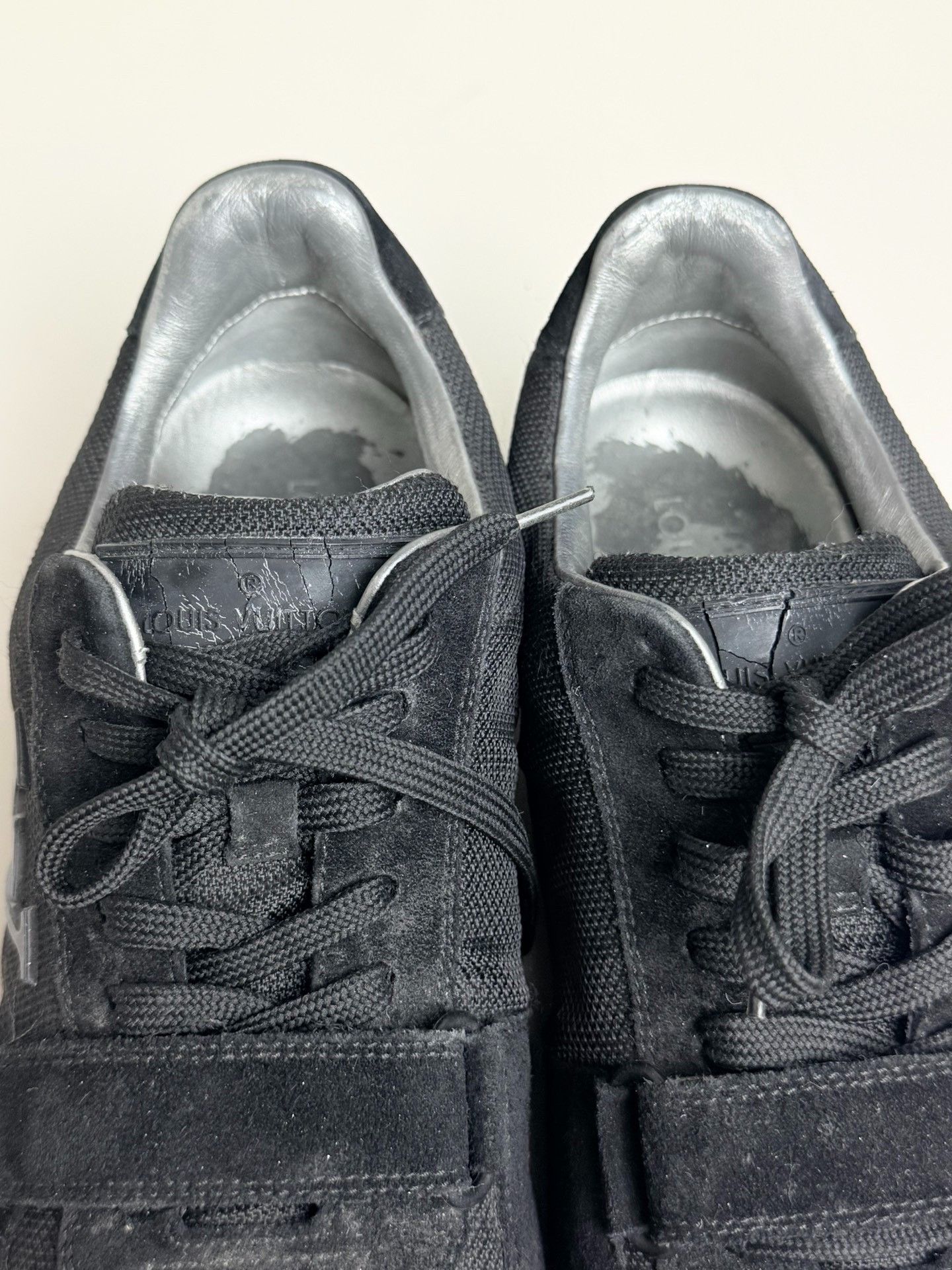 Louis Vuitton Louis Vuitton Casual Lowtop Sneakers 6 Men Size US 6 / EU 39 - 7 Thumbnail