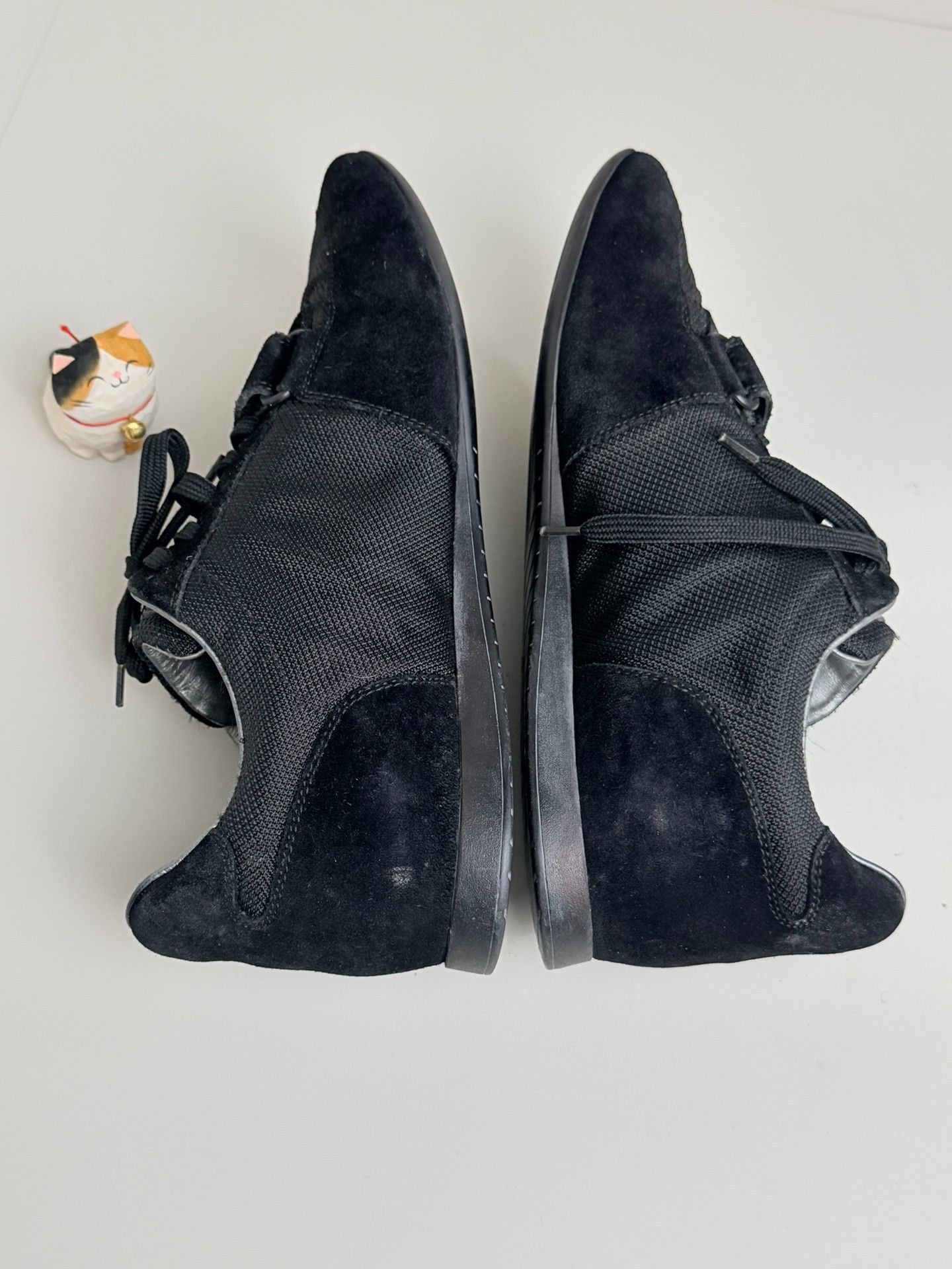 Louis Vuitton Louis Vuitton Casual Lowtop Sneakers 6 Men Size US 6 / EU 39 - 5 Thumbnail