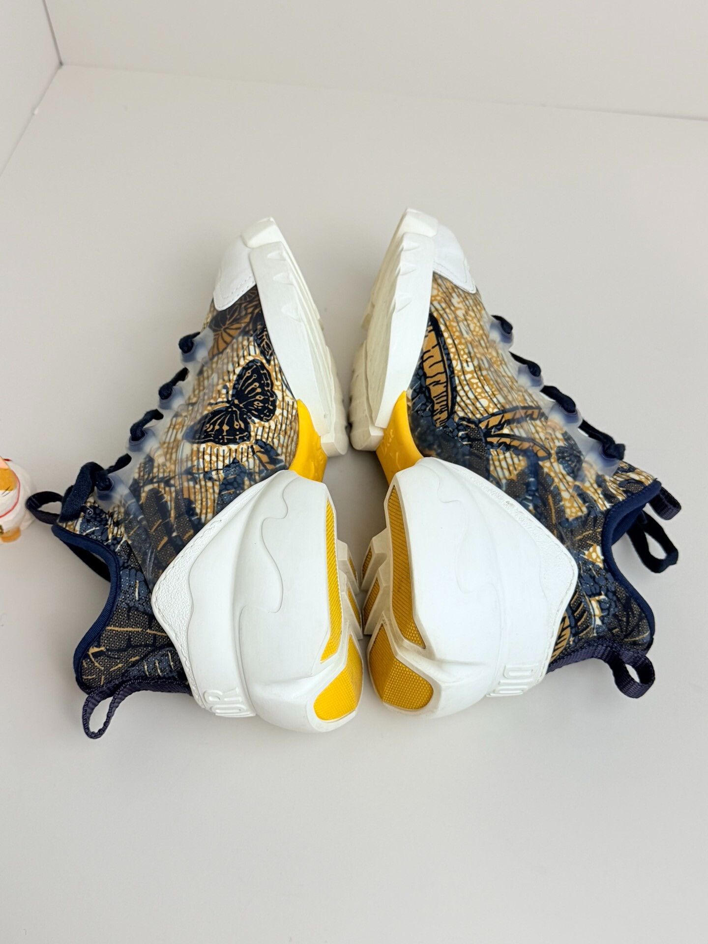 Dior Dior Printed Lowtop Sneakers us_5-5 Women Size US 5.5 / IT 35.5 - 5 Thumbnail