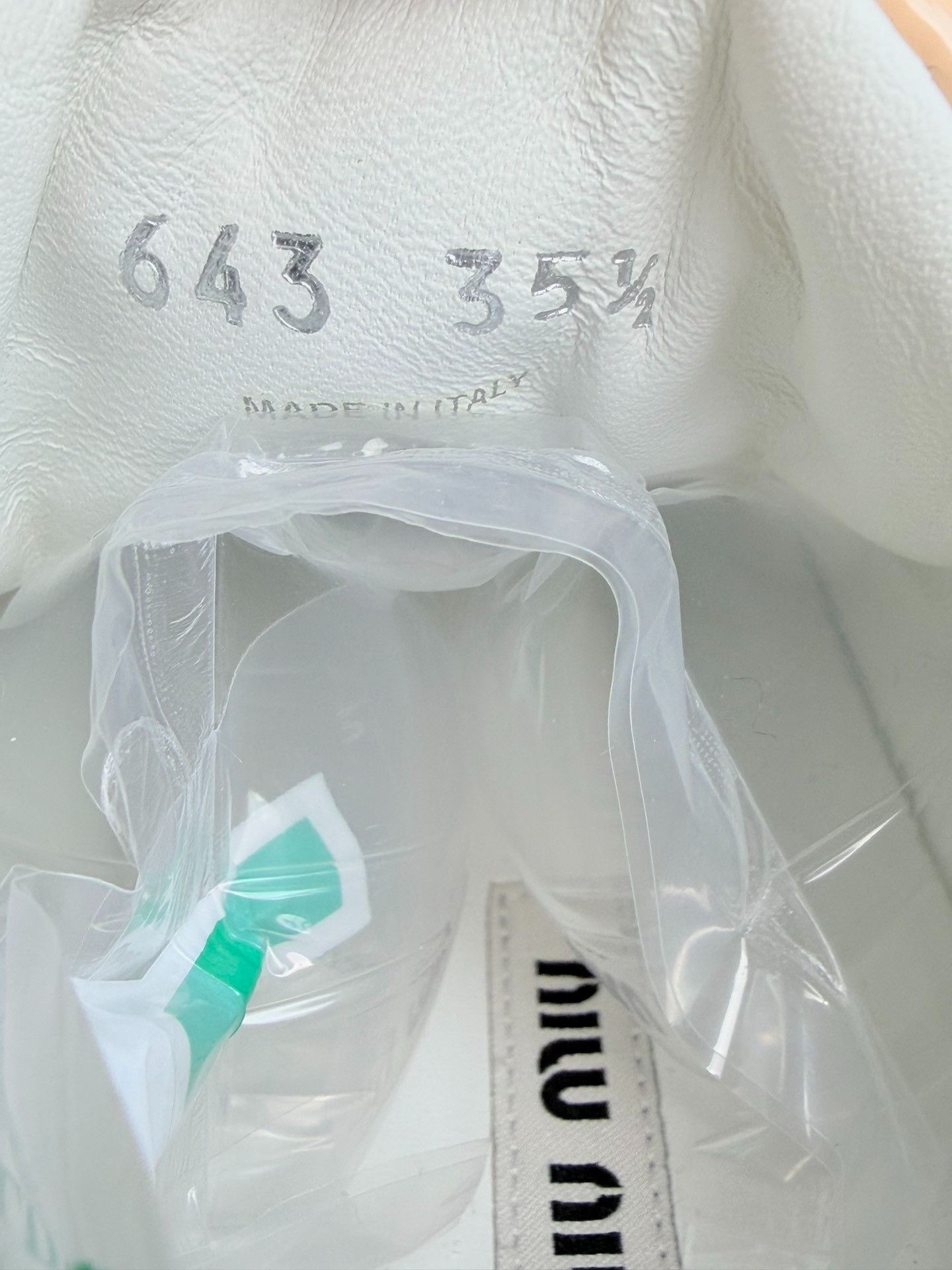 Miu Miu Miu Miu Beige Lowtop Sneakers us_5-5 Women Size US 5.5 / IT 35.5 - 7 Thumbnail