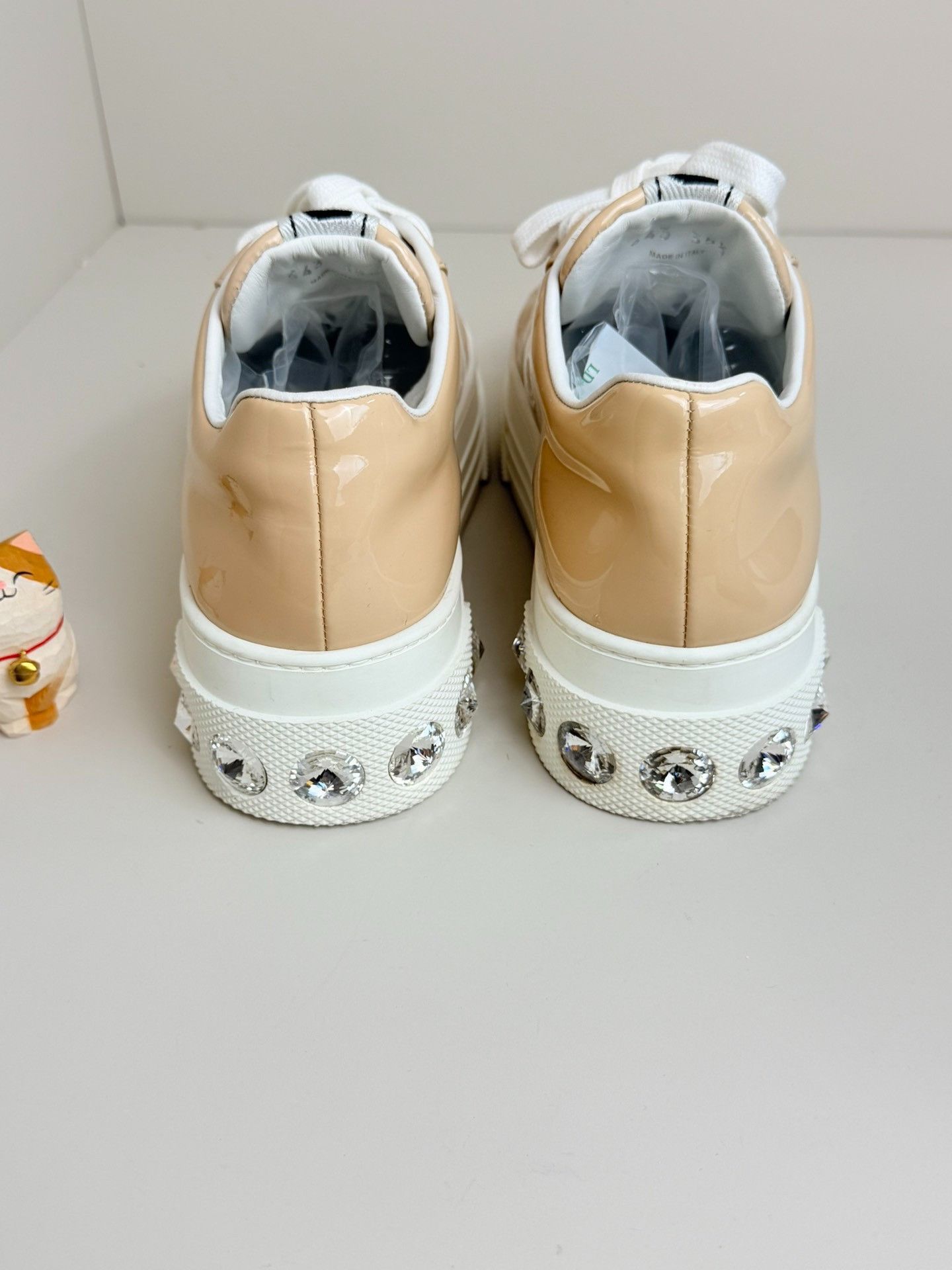 Miu Miu Miu Miu Beige Lowtop Sneakers us_5-5 Women Size US 5.5 / IT 35.5 - 4 Thumbnail