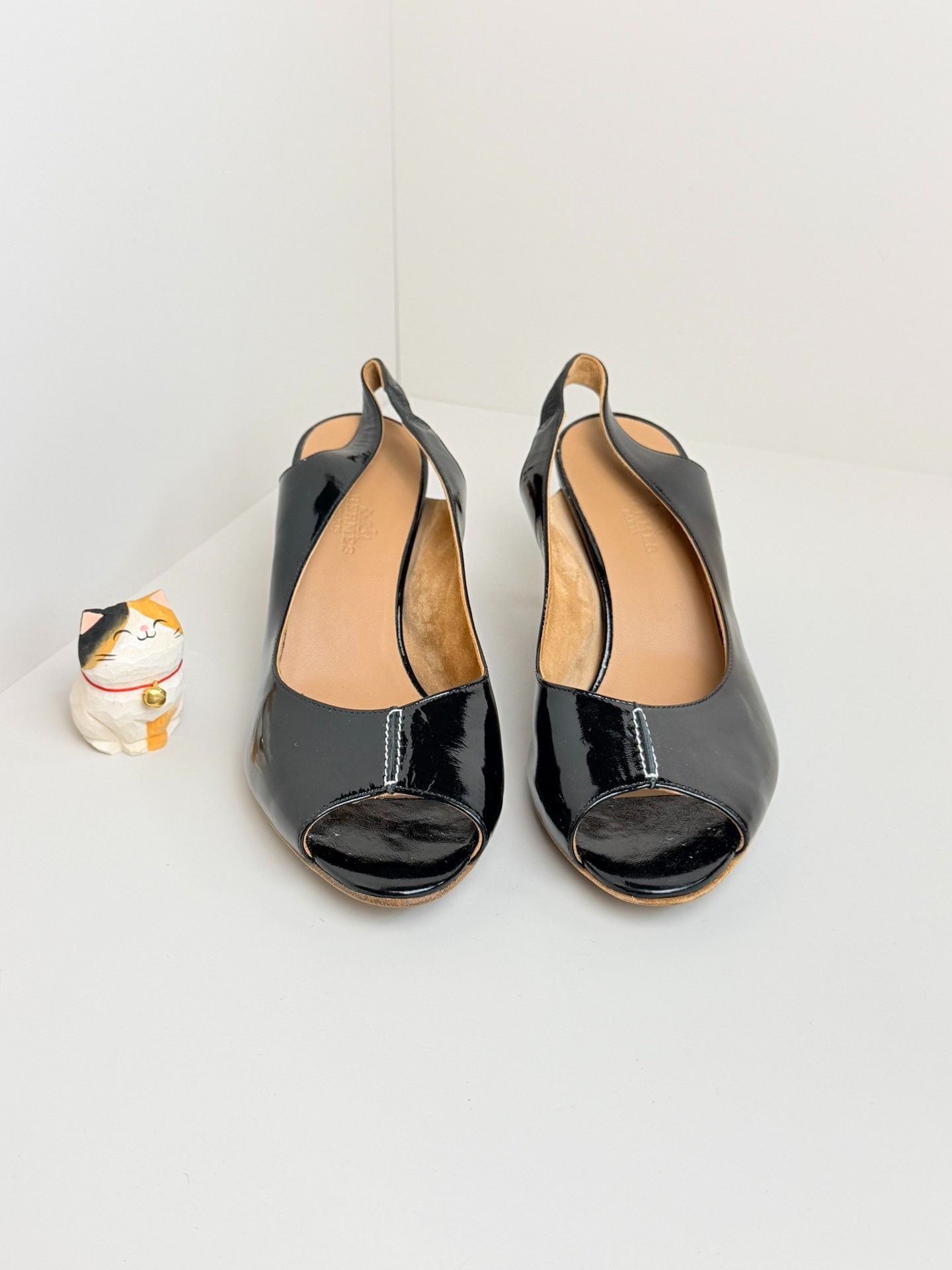 Hermes Hermes Leather Sandals us_7-5 Women Size US 7.5 / IT 37.5 - 4 Thumbnail