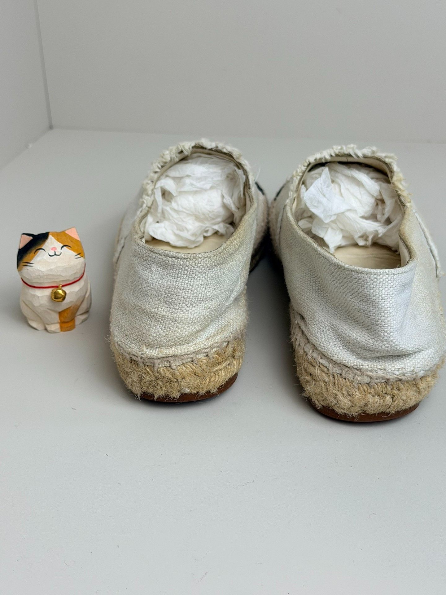 Chanel Chanel White Lowtop Sneakers us_8 Women Size US 8 / IT 38 - 4 Thumbnail