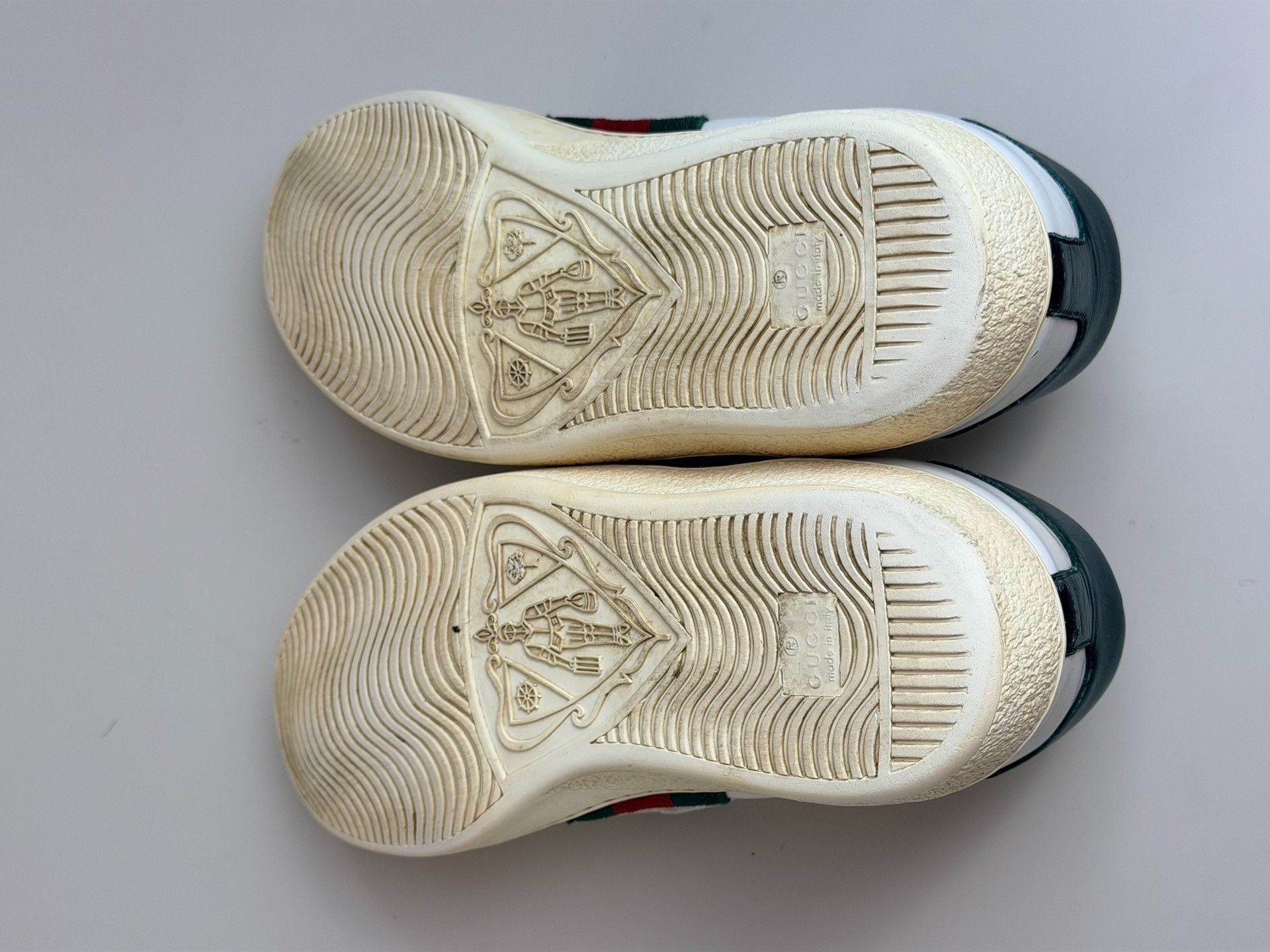 Gucci Gucci Embroidered White Lowtop Sneakers 7.5 Men Size US 7.5 / EU 40-41 - 7 Thumbnail