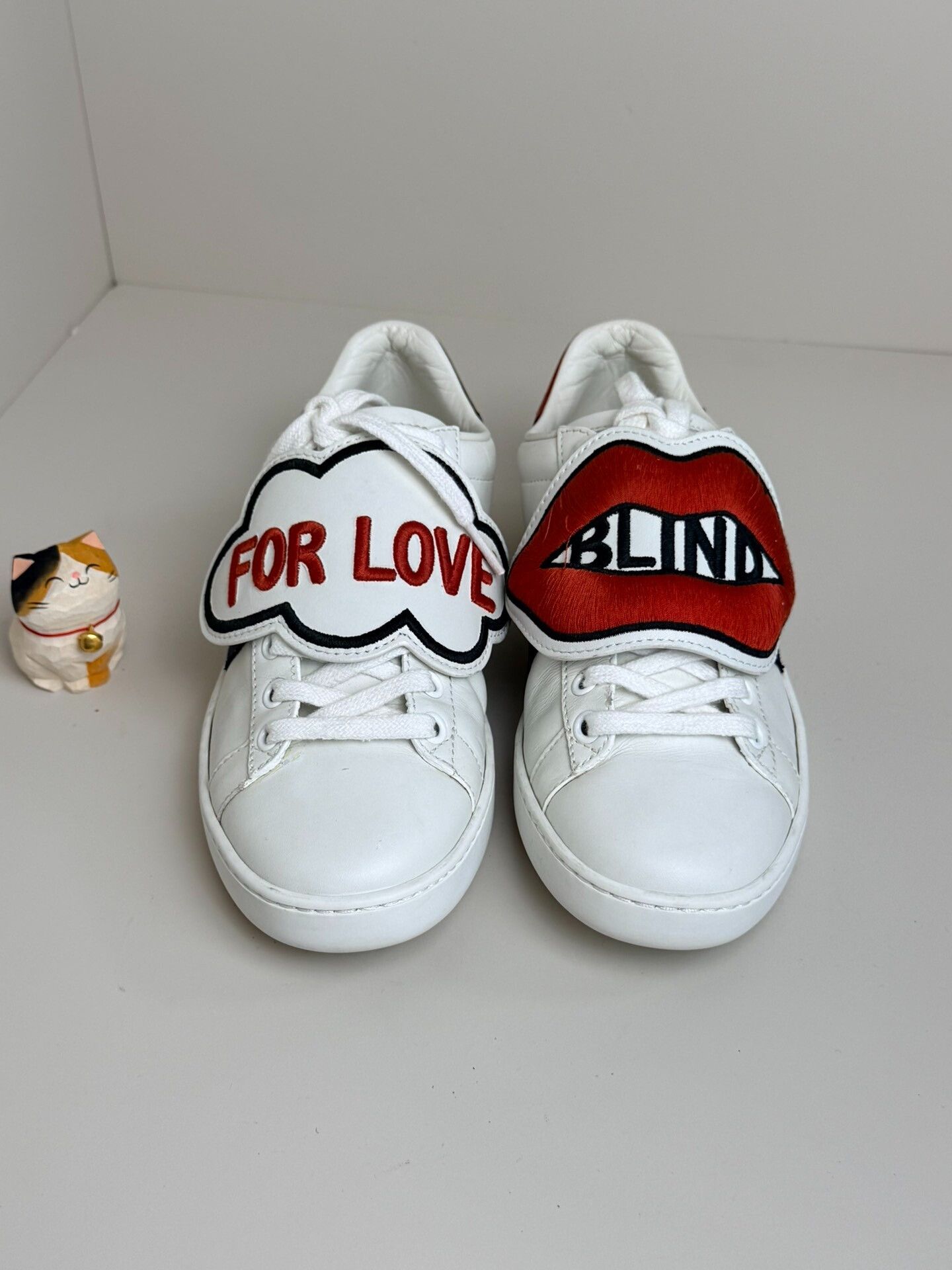 Gucci Gucci White Lowtop Sneakers us_5 Women Size US 5 / IT 35 - 2 Thumbnail