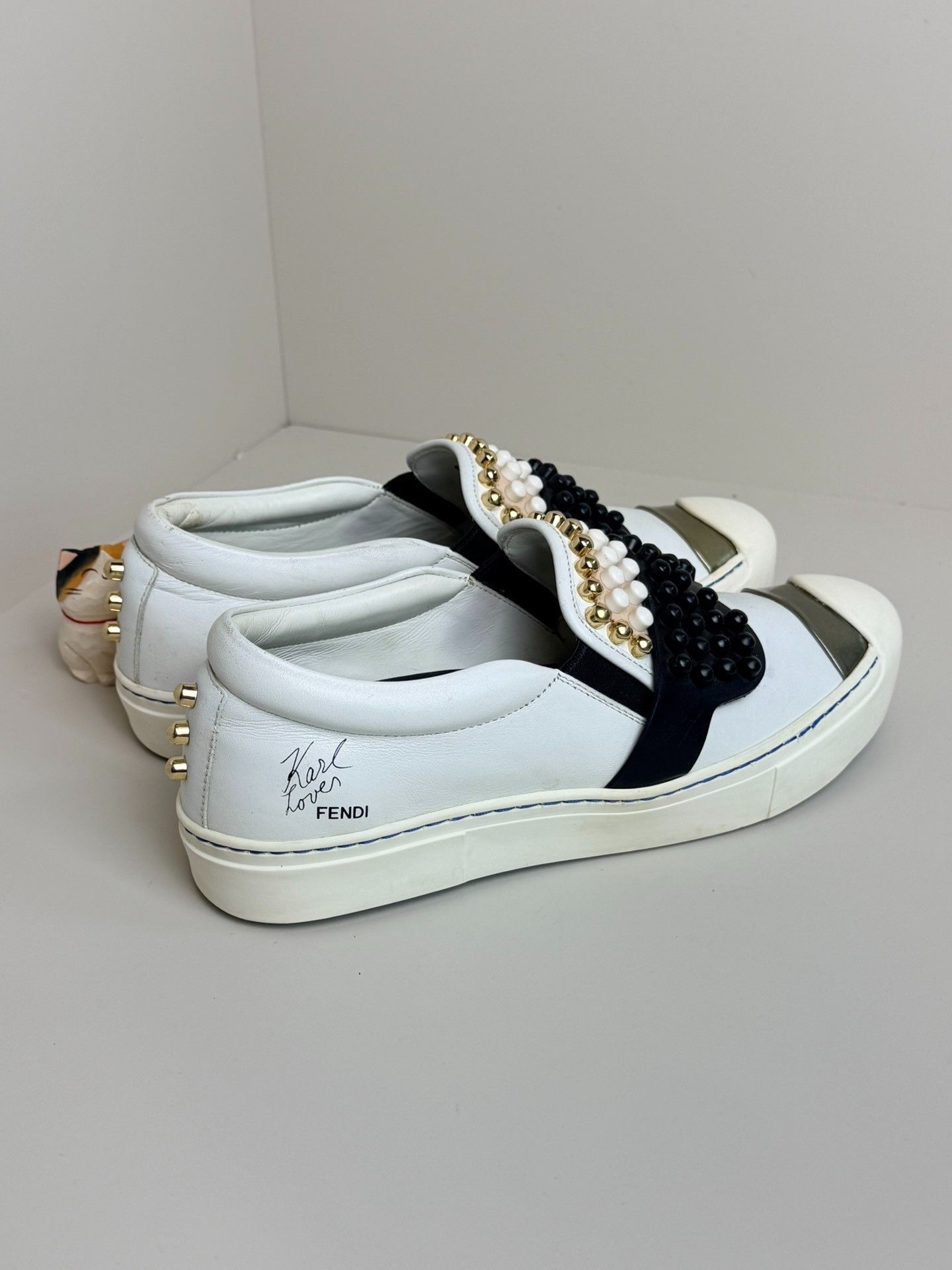 Fendi Fendi White Lowtop Sneakers us_6 Women Size US 6 / IT 36 - 2 Thumbnail