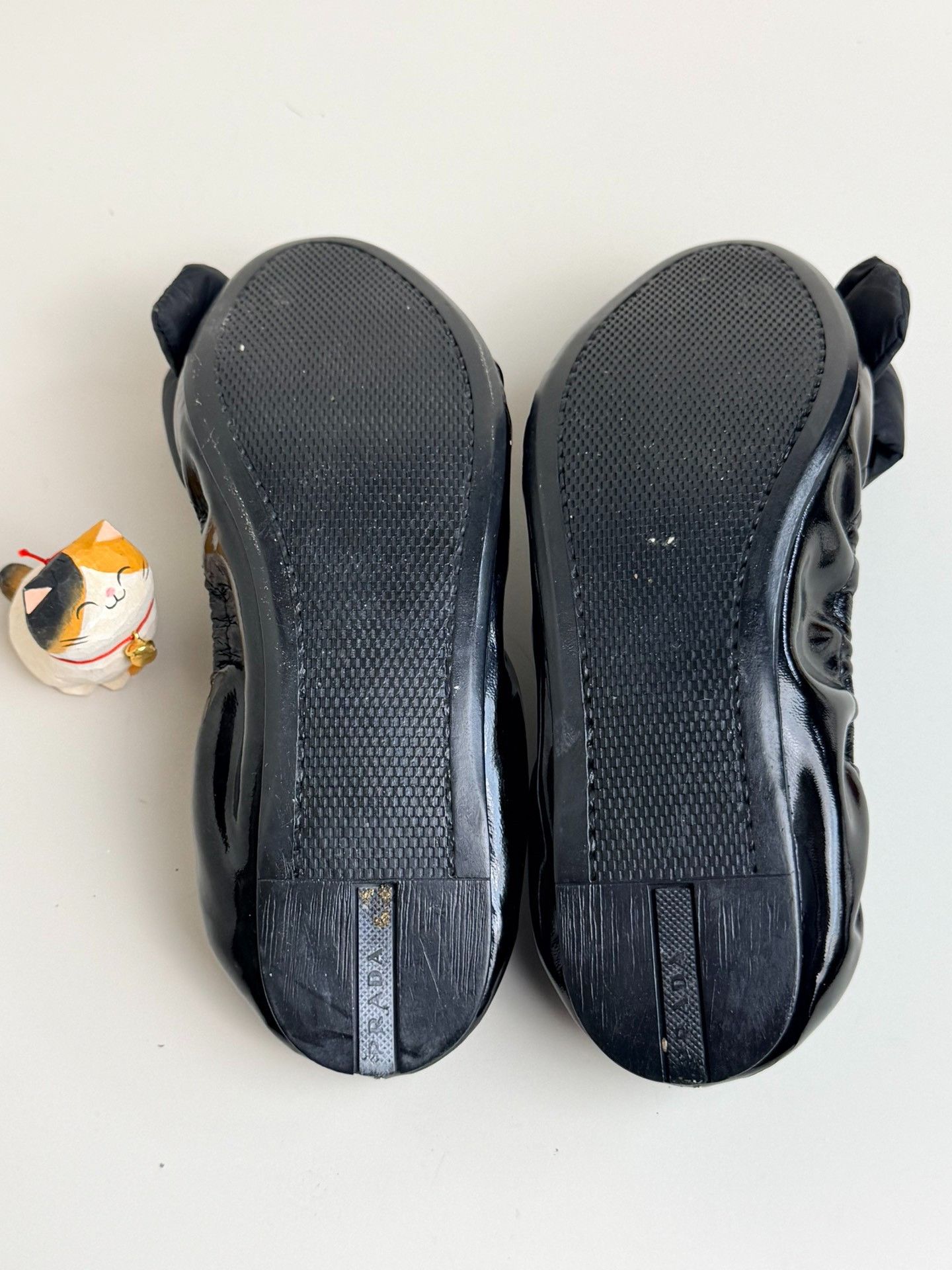 Prada Prada Black Lowtop Sneakers us_7 Women Size US 7 / IT 37 - 4 Thumbnail
