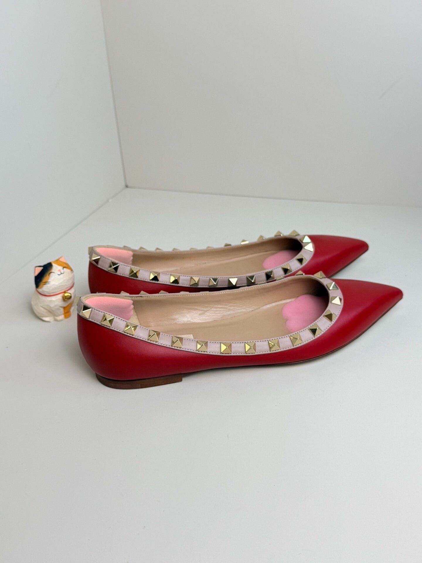 Valentino Valentino Red Lowtop Sneakers us_7 Women Size US 7 / IT 37 - 3 Thumbnail
