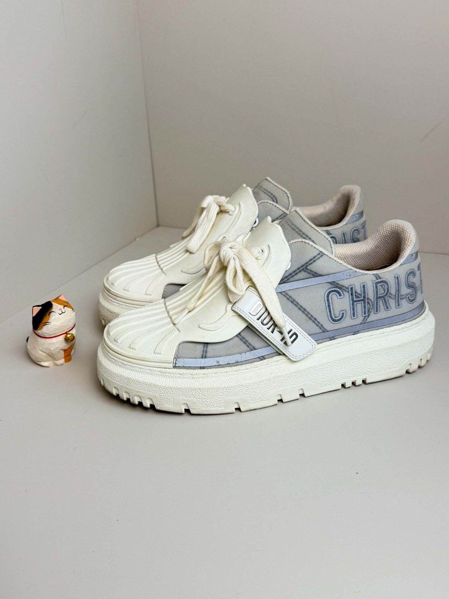 Dior Dior Casual White Lowtop Sneakers us_5 Women Size US 5 / IT 35 - 2 Thumbnail