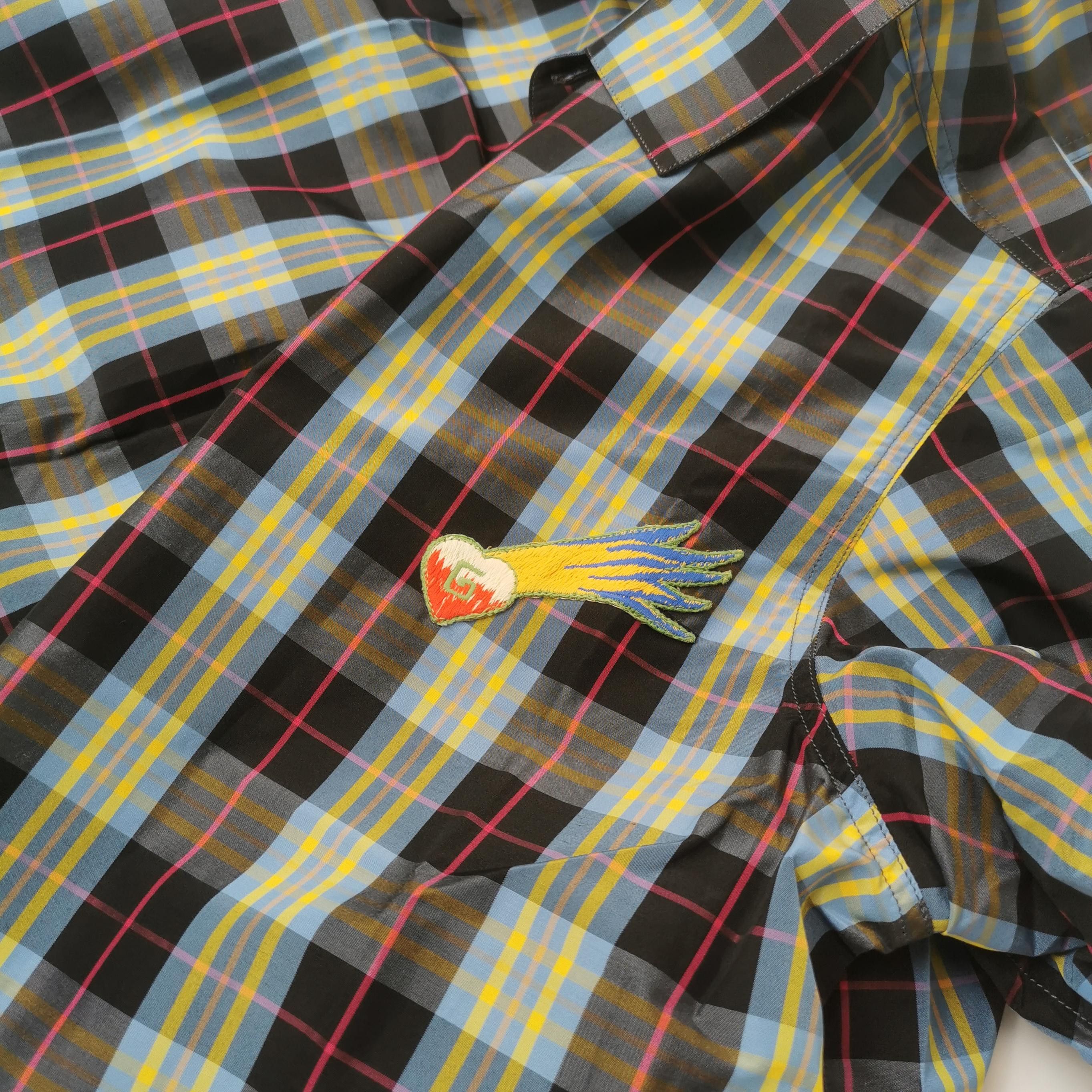 Gucci Gucci Plaid Heart Patch Short Sleeve Shirt Size 44 Size US S / EU 44-46 / 1 - 3 Thumbnail
