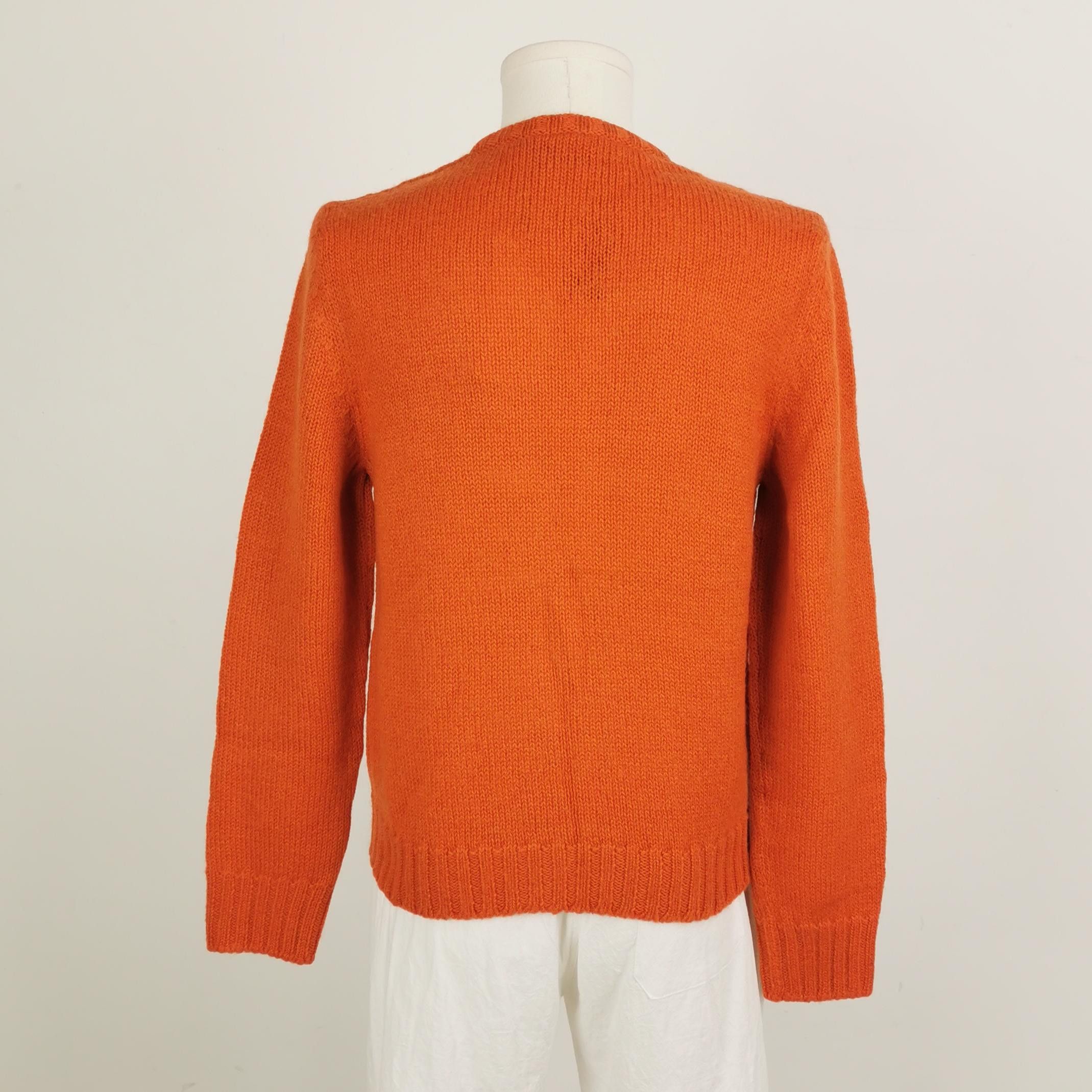 Gucci Gucci Logo Patch V-Neck Wool Sweater S Size US S / EU 44-46 / 1 - 3 Thumbnail
